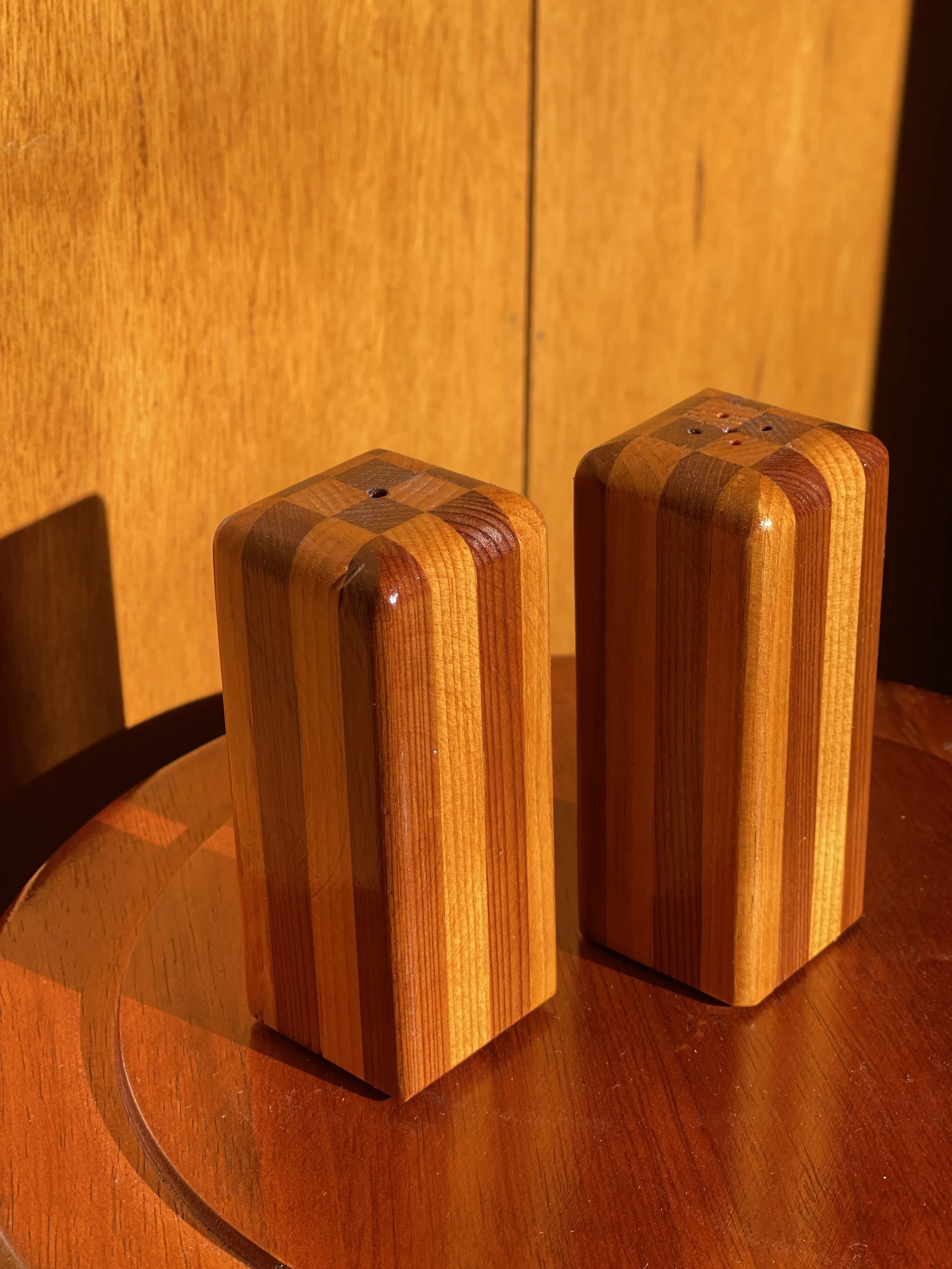 stripe timber shakers