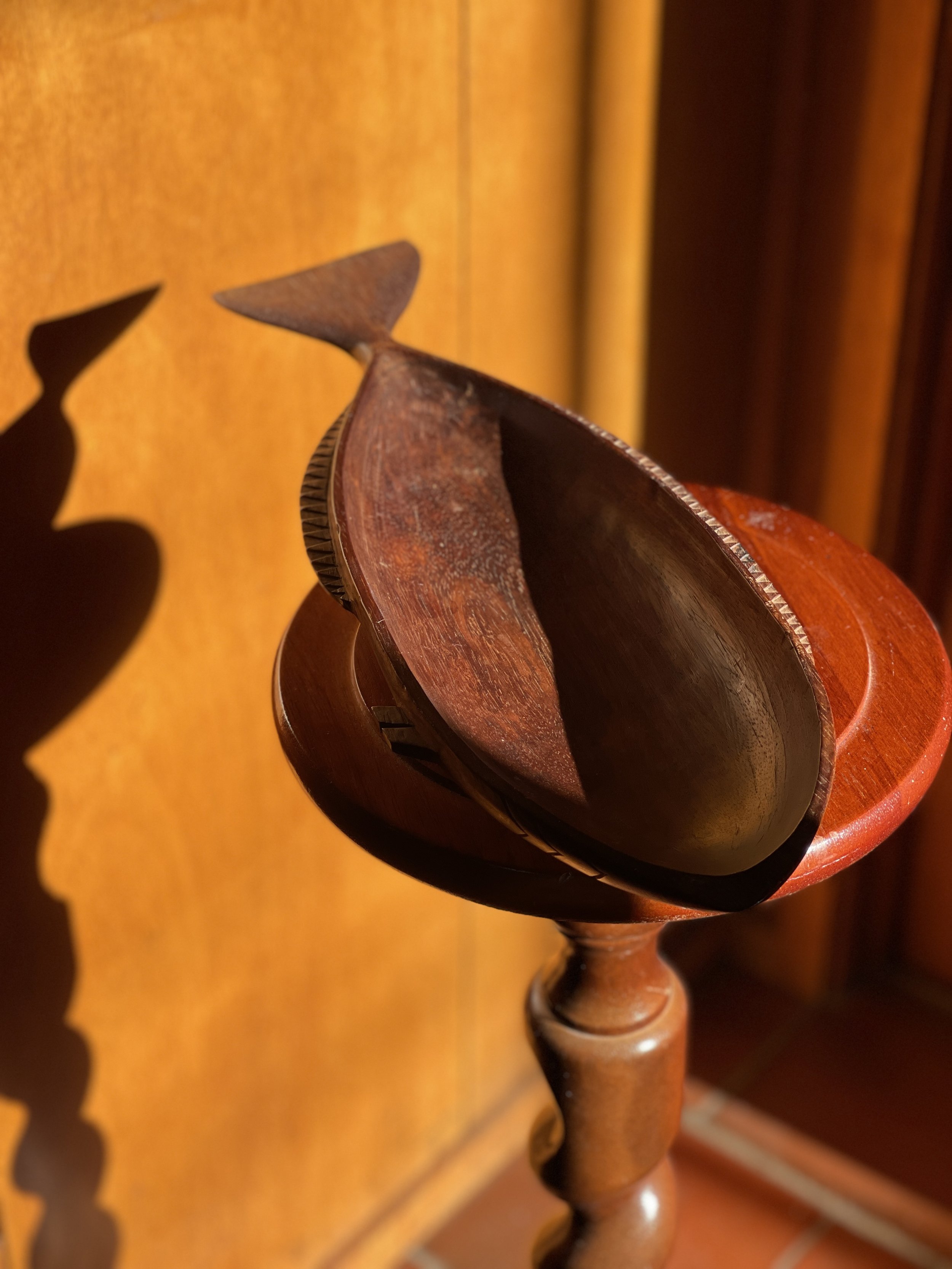 hand-carved teak fish dish sculpture