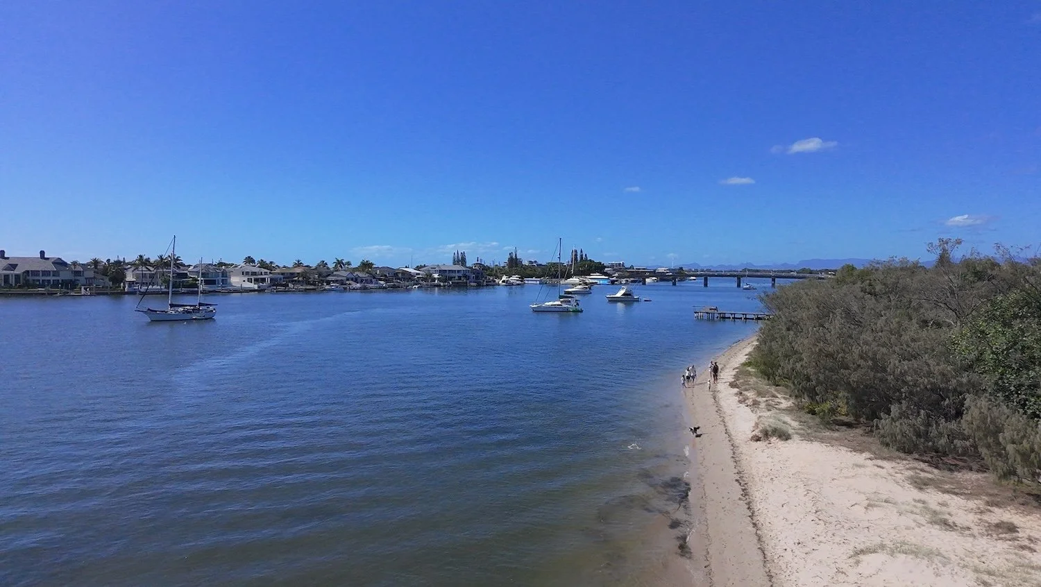 Paradise Point Broadwater: A Guide to Sun, Salt, and Spectacular Boating