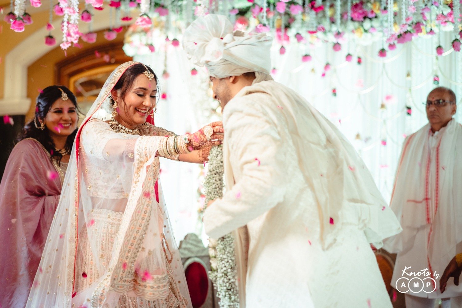 Gujarati-wedding-at-ITC-grand-central-94-of-187.jpeg