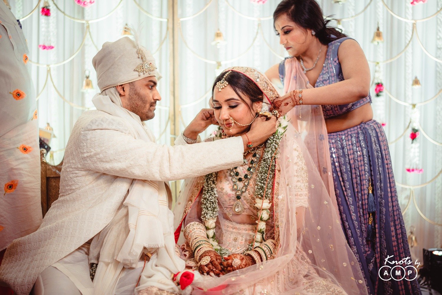 Gujarati-wedding-at-ITC-grand-central-114-of-187.jpeg