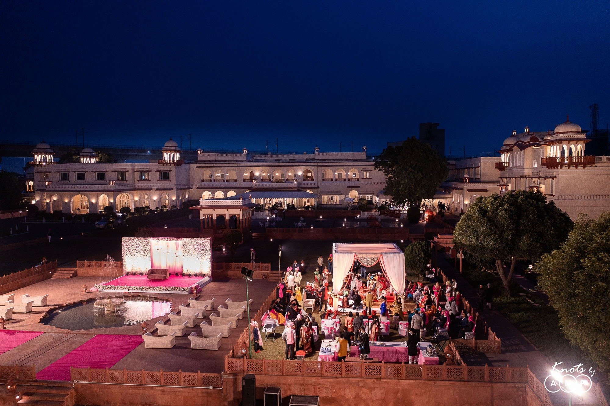 Royal-Wedding-in-Jai-Mahal-Palace-Jaipur-42-of-76.jpeg