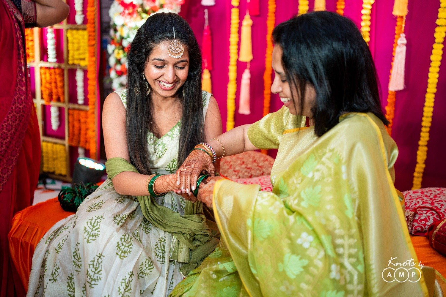 Maharashtrian-Wedding-at-Jal-Vihar-IIT-Bombay-5-of-24.jpeg