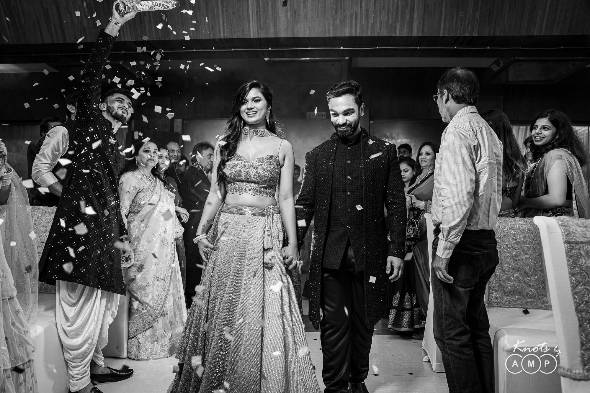 Gujrati-Wedding-at-Blossoms-Lawns-Andheri-East-14-of-62.jpeg