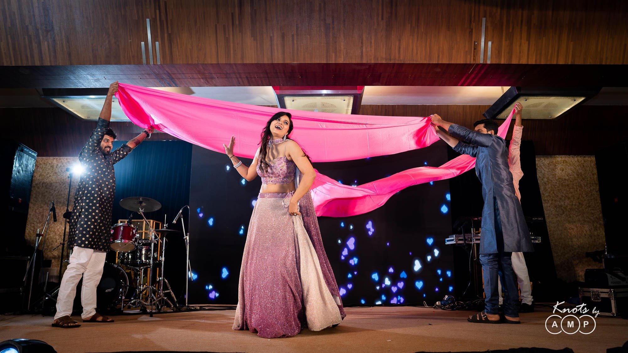 Gujrati-Wedding-at-Blossoms-Lawns-Andheri-East-27-of-62.jpeg
