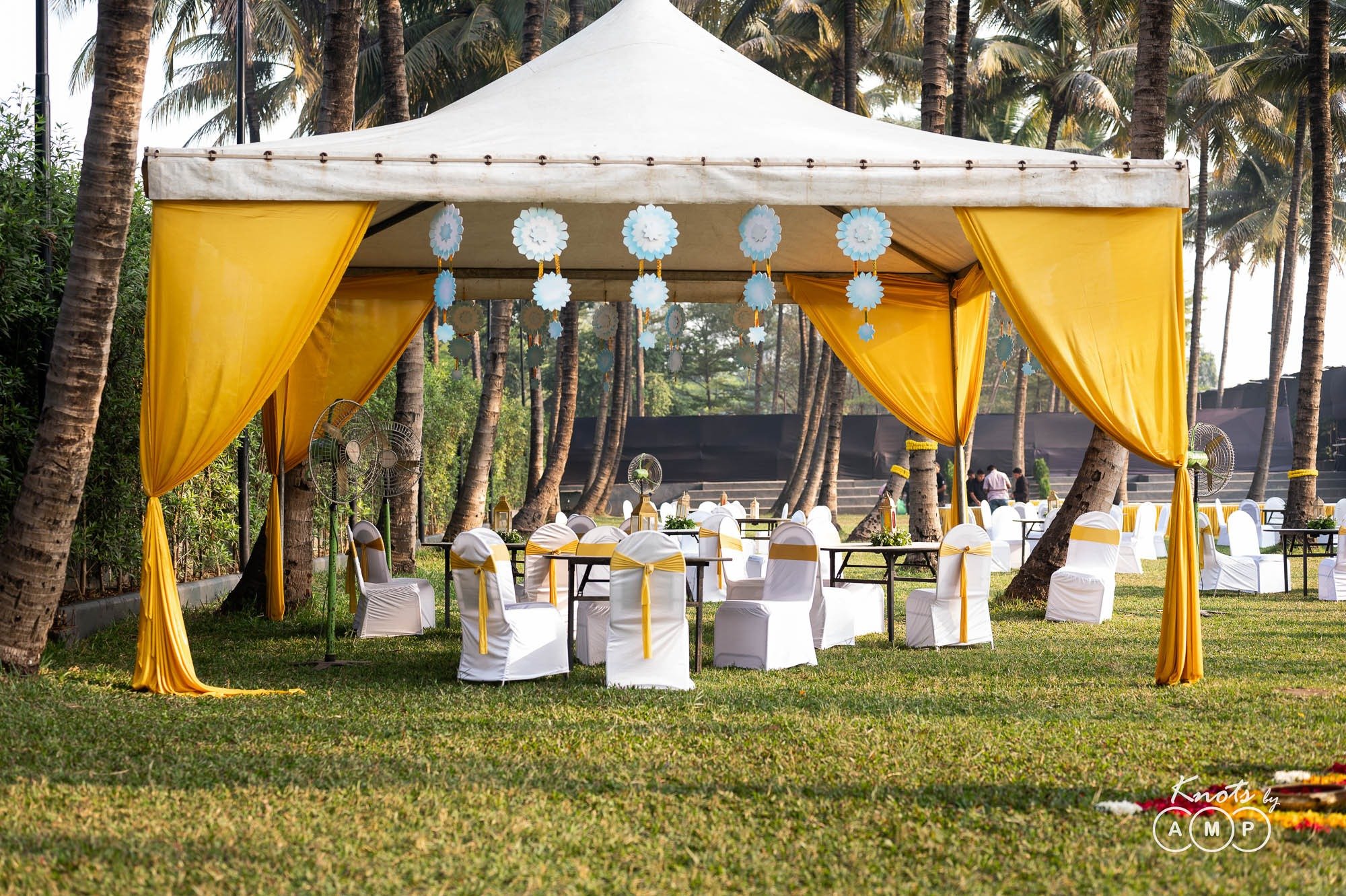 Maharashtrian-Telugu-Wedding-at-Pandit-Farms-Pune-27-of-135.jpeg