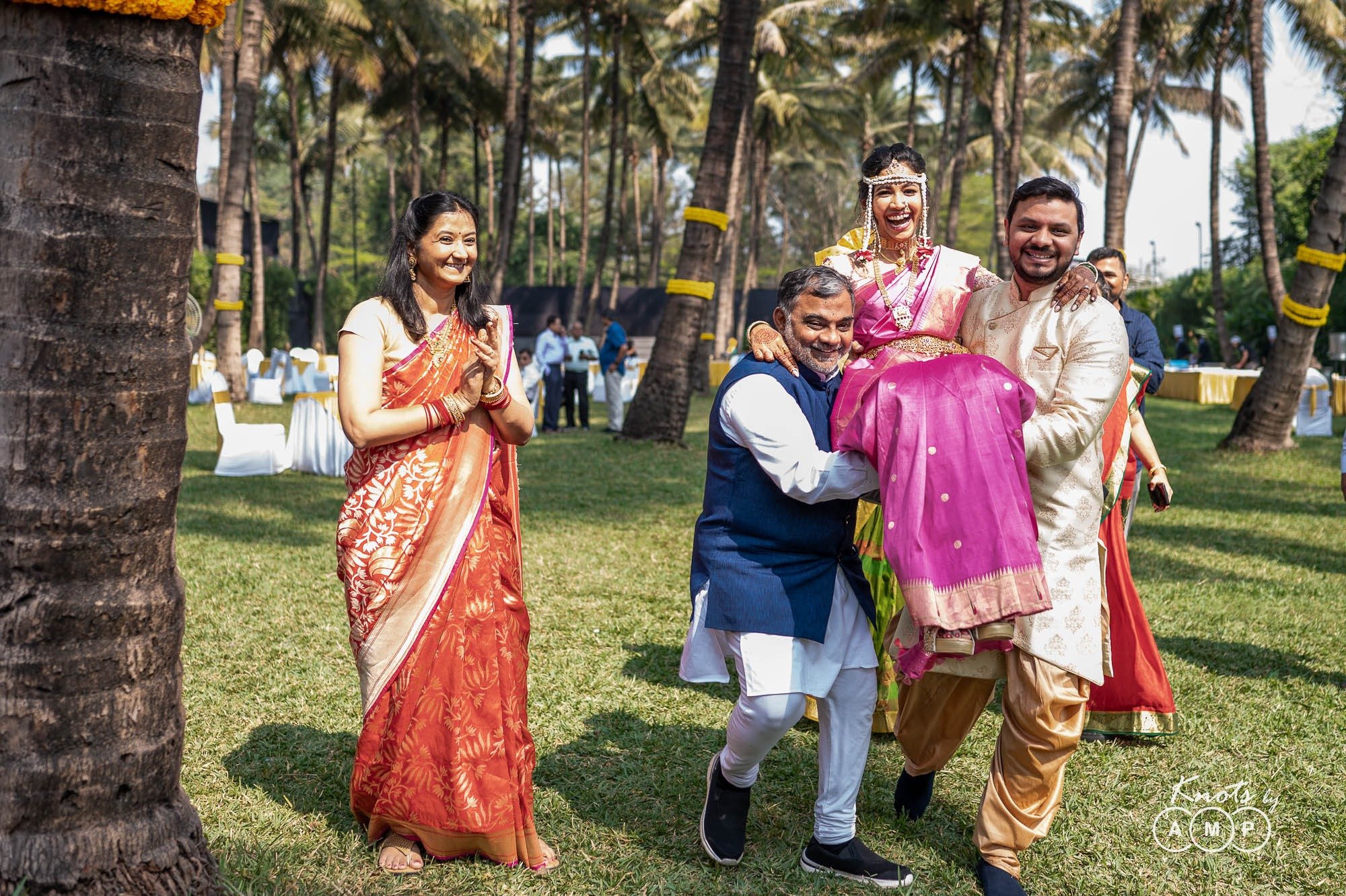 Maharashtrian-Telugu-Wedding-at-Pandit-Farms-Pune-60-of-135.jpeg