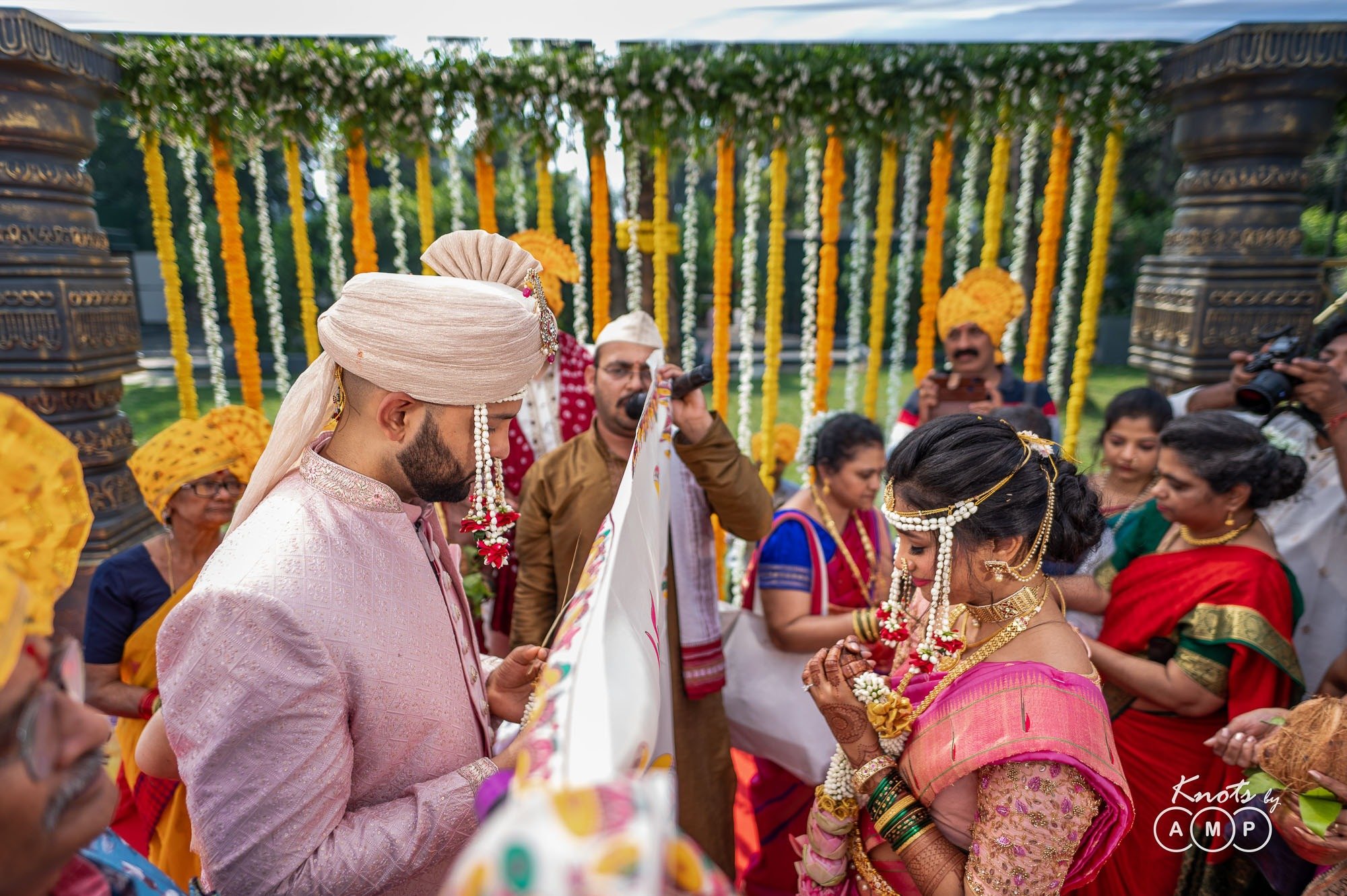 Maharashtrian-Telugu-Wedding-at-Pandit-Farms-Pune-65-of-135.jpeg