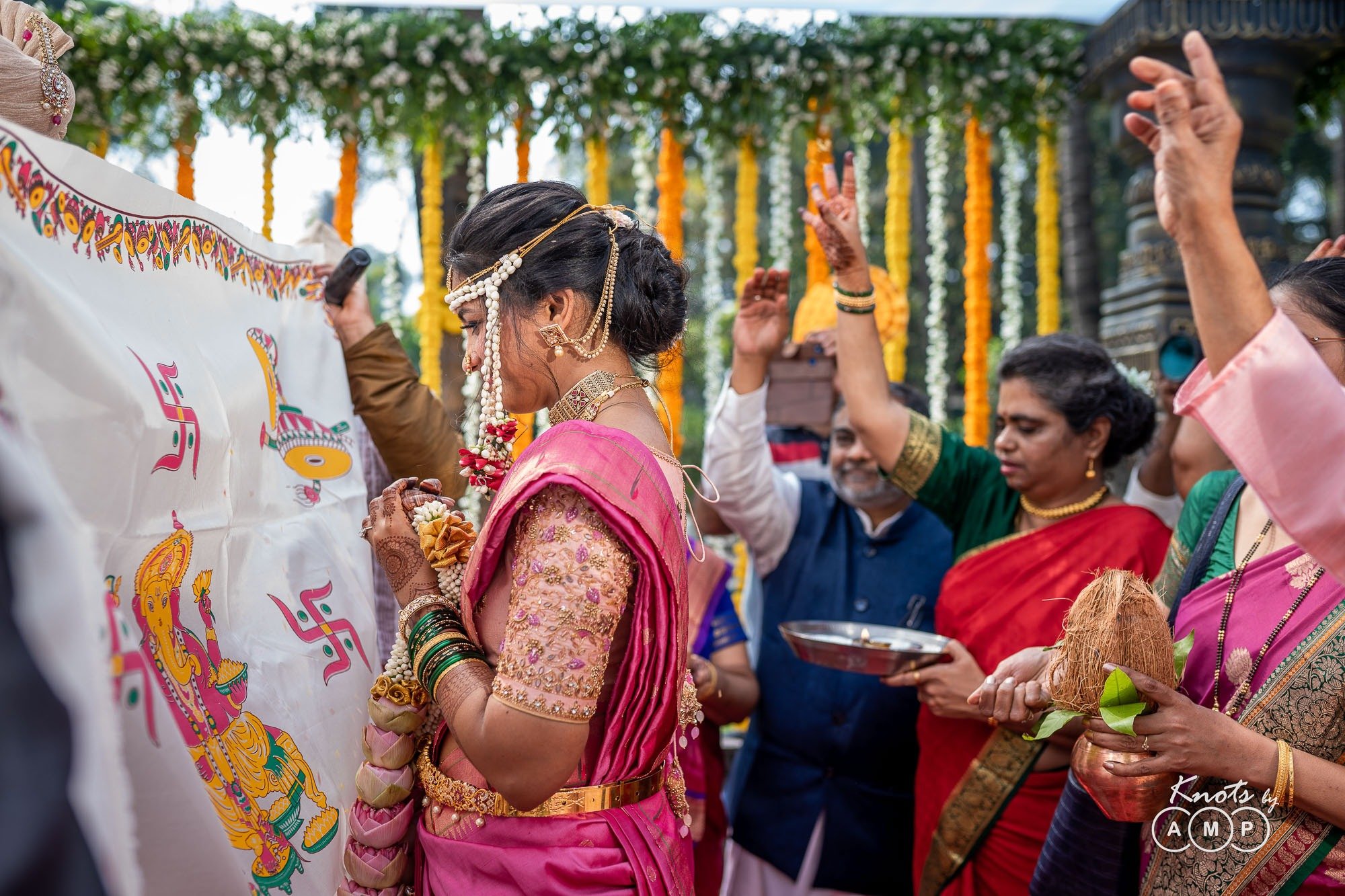 Maharashtrian-Telugu-Wedding-at-Pandit-Farms-Pune-66-of-135.jpeg