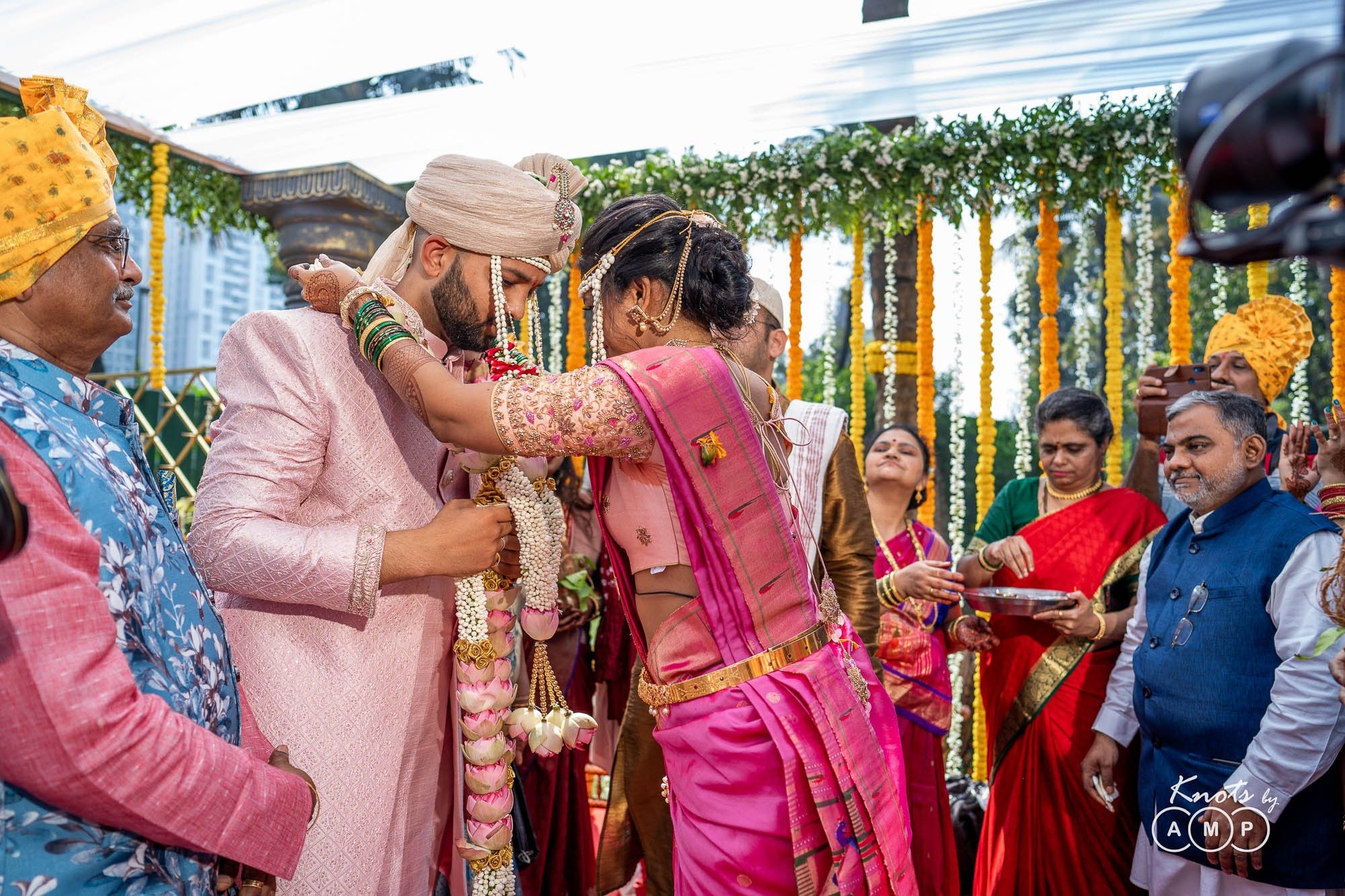 Maharashtrian-Telugu-Wedding-at-Pandit-Farms-Pune-67-of-135.jpeg