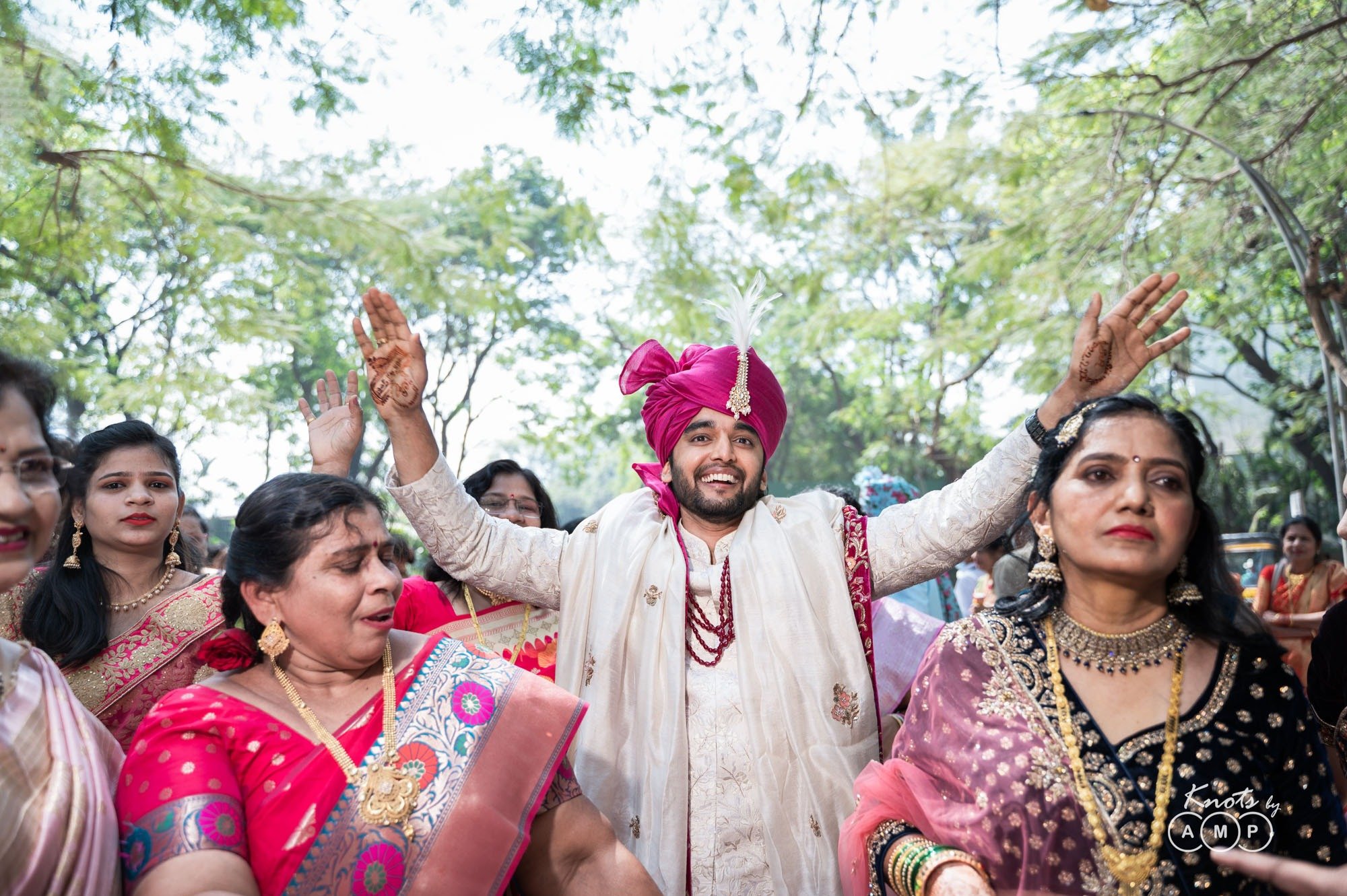 Maharashtrian-Wedding-at-Westin-Powai-8-of-98.jpeg