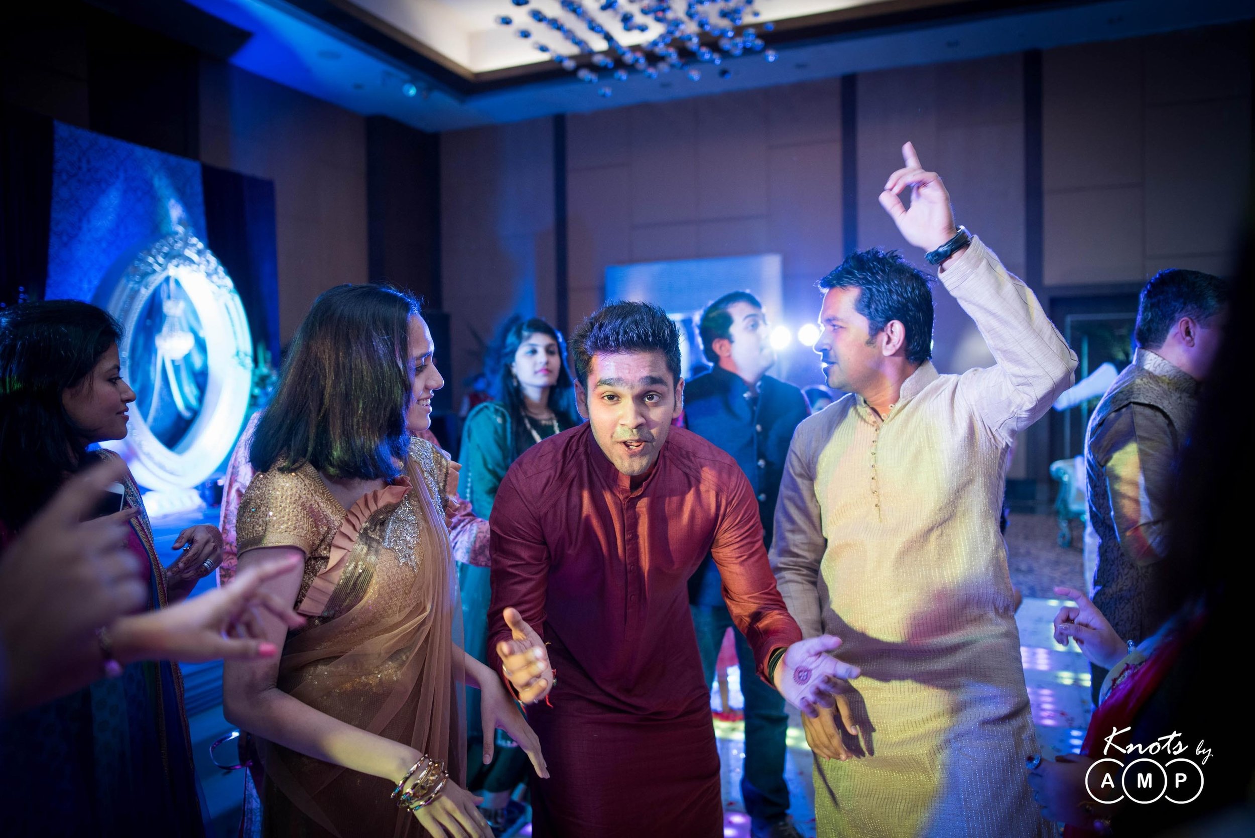 Gujarati-Marwari-Wedding-at-The-Retreat-Madh-Island-2-26.jpeg