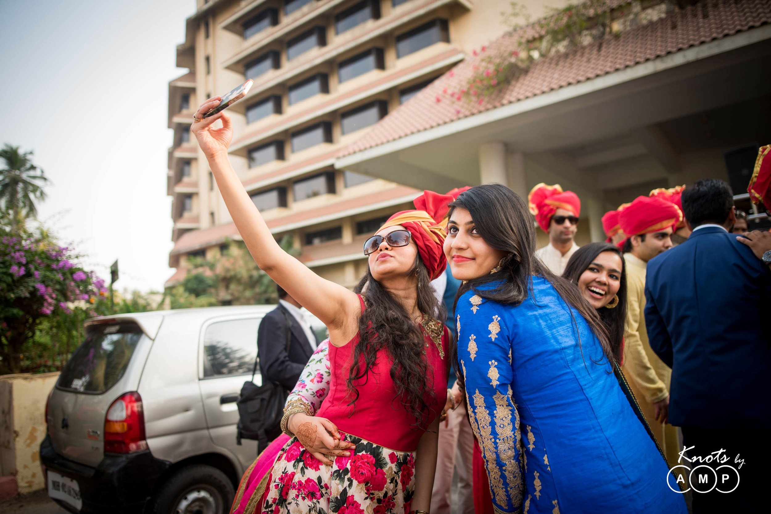 Gujarati-Marwari-Wedding-at-The-Retreat-Madh-Island-4-5.jpeg