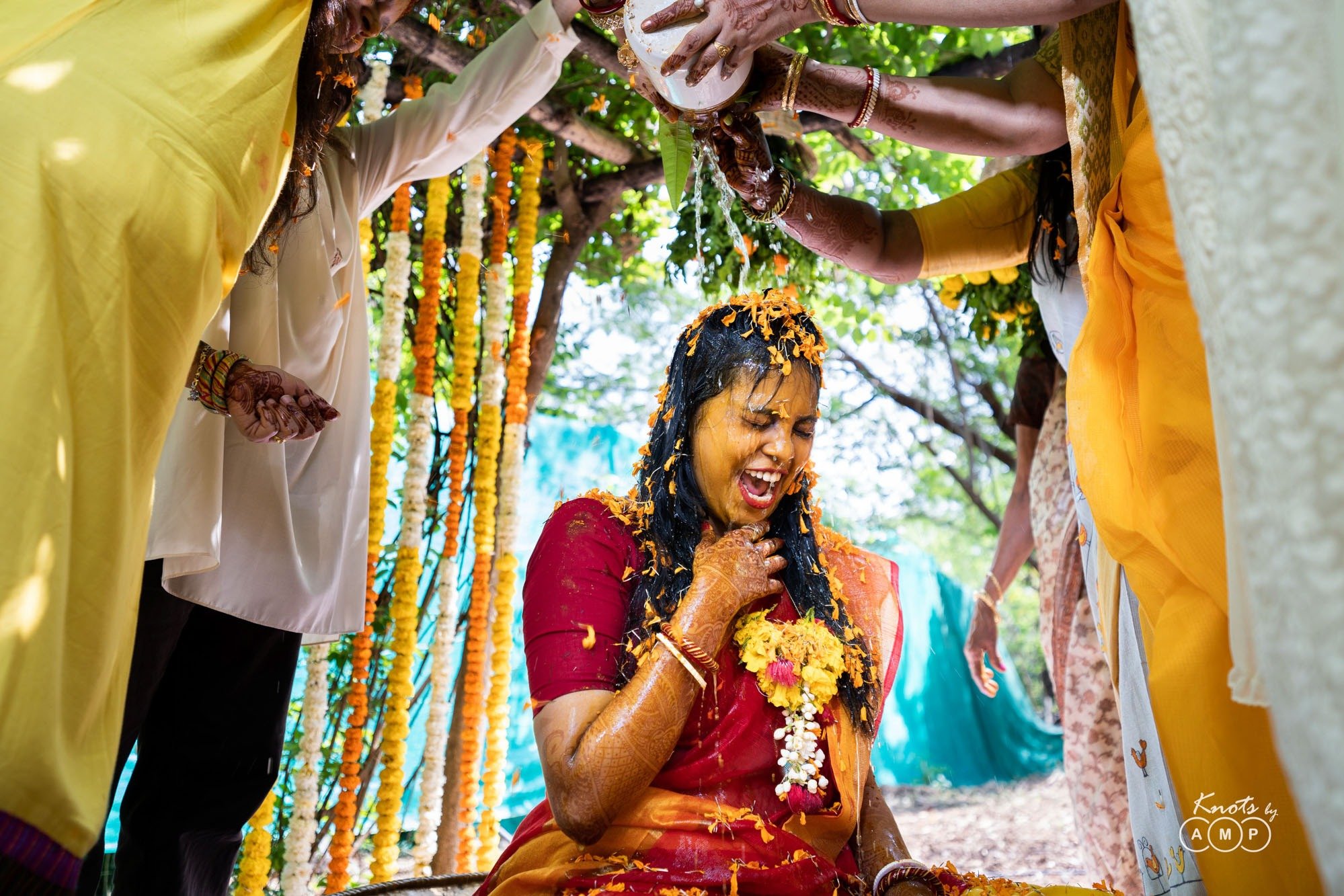 Intimate-Bengali-Wedding-at-Basho-Bougainvillea-Resort-Karjat-64-of-144.jpeg