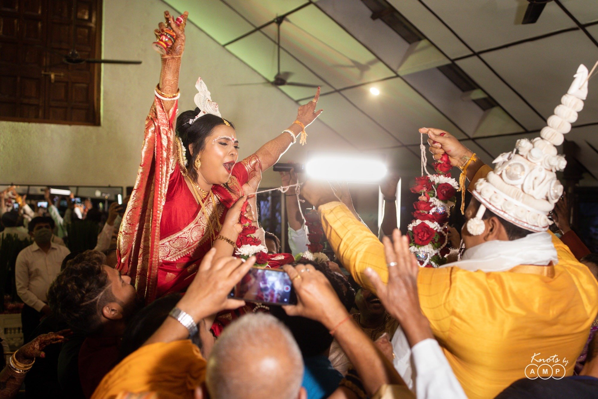 Intimate-Bengali-Wedding-at-Basho-Bougainvillea-Resort-Karjat-110-of-144.jpeg