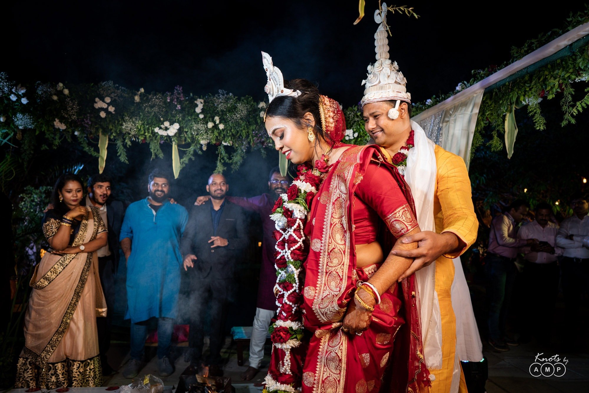 Intimate-Bengali-Wedding-at-Basho-Bougainvillea-Resort-Karjat-122-of-144.jpeg