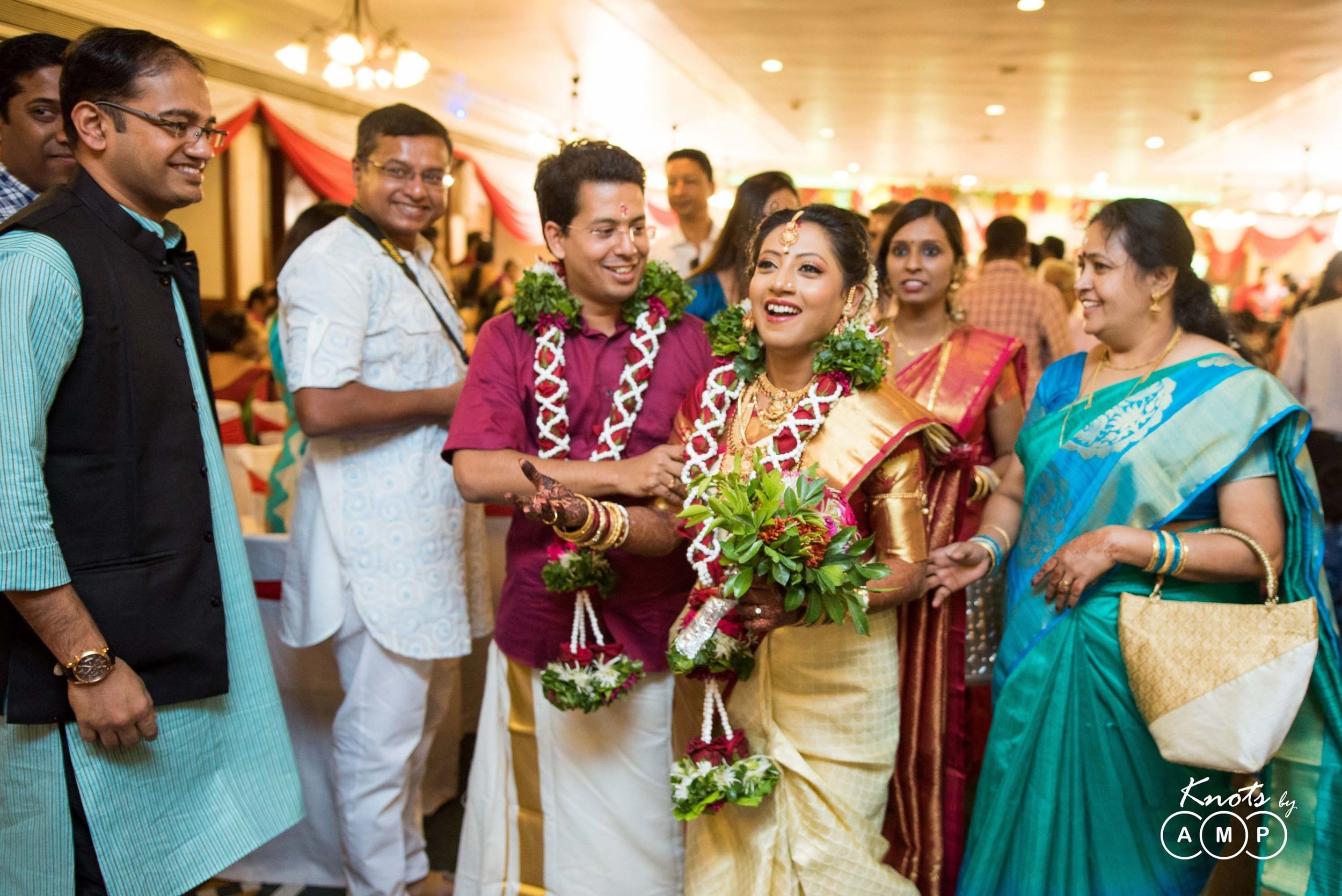 Bengali-Malayali-Wedding-27.jpeg