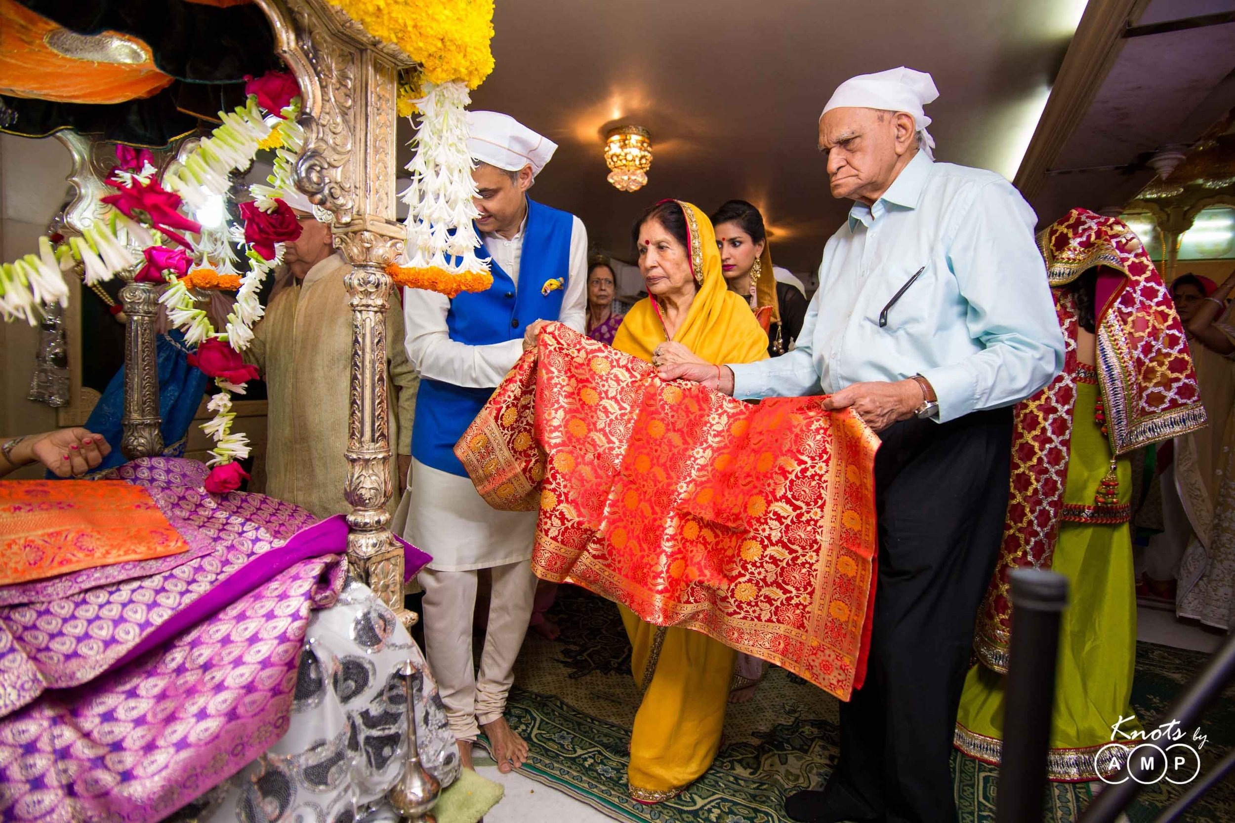 Engagement-at-Lakshmi-Narayan-templeVile-Parle-18.jpeg