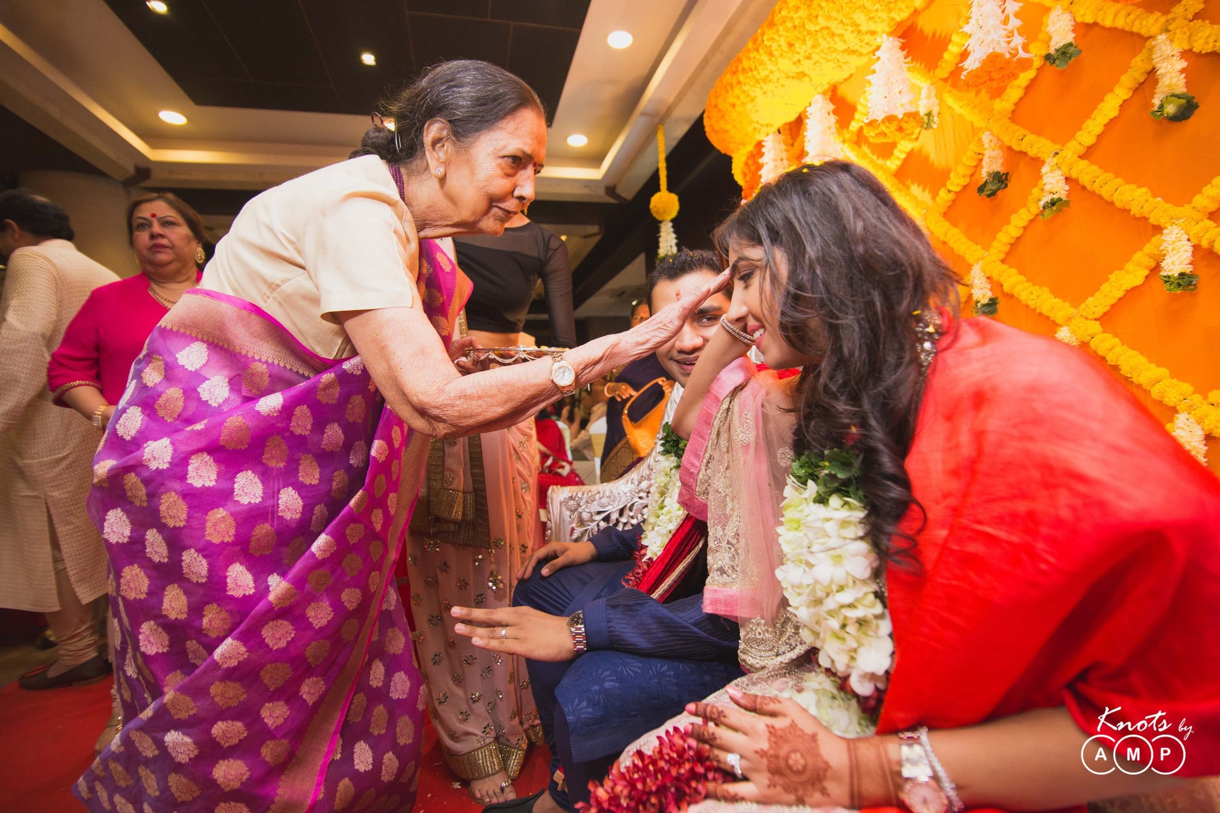 Engagement-at-Lakshmi-Narayan-templeVile-Parle-35.jpeg