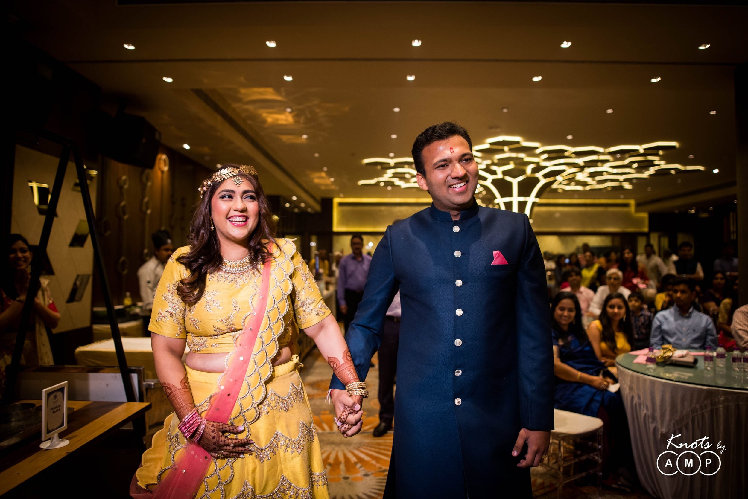 Gujarati-Engagement-in-Mumbai-16.jpeg