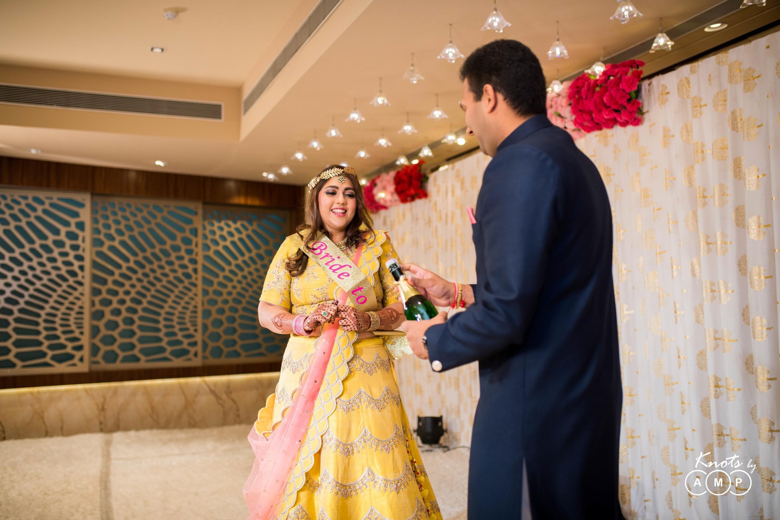 Gujarati-Engagement-in-Mumbai-19.jpeg