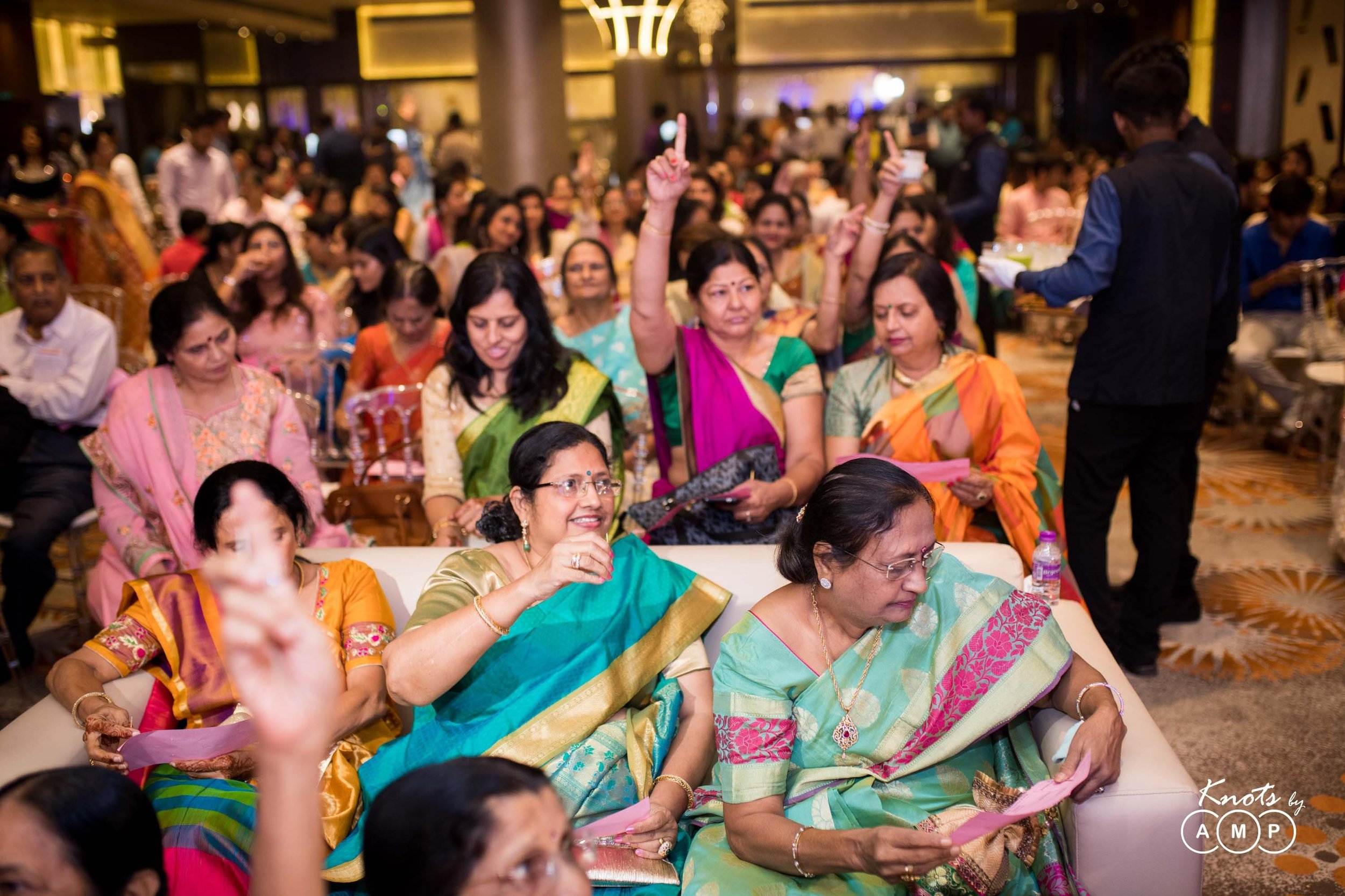 Gujarati-Engagement-in-Mumbai-25.jpeg