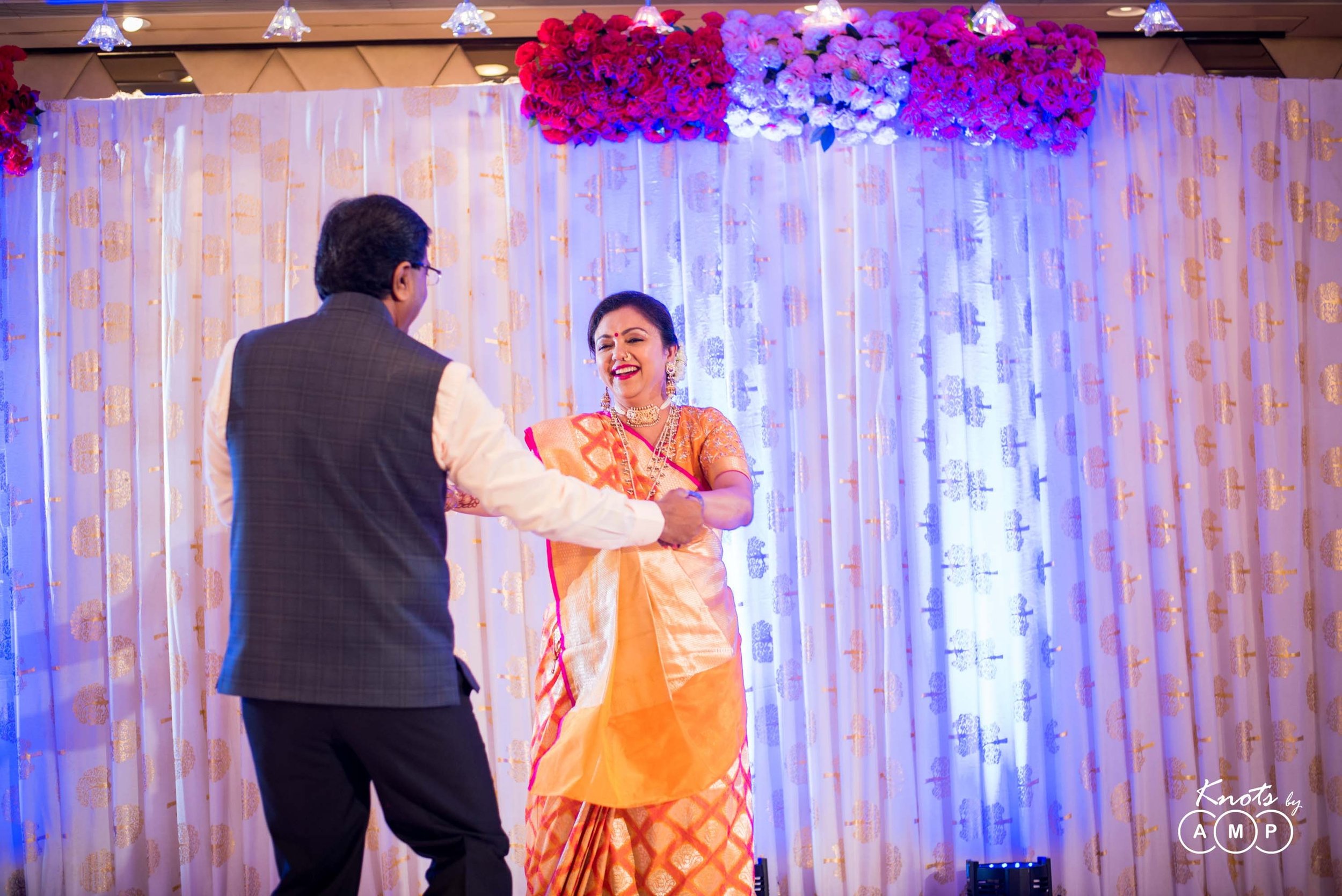 Gujarati-Engagement-in-Mumbai-46.jpeg