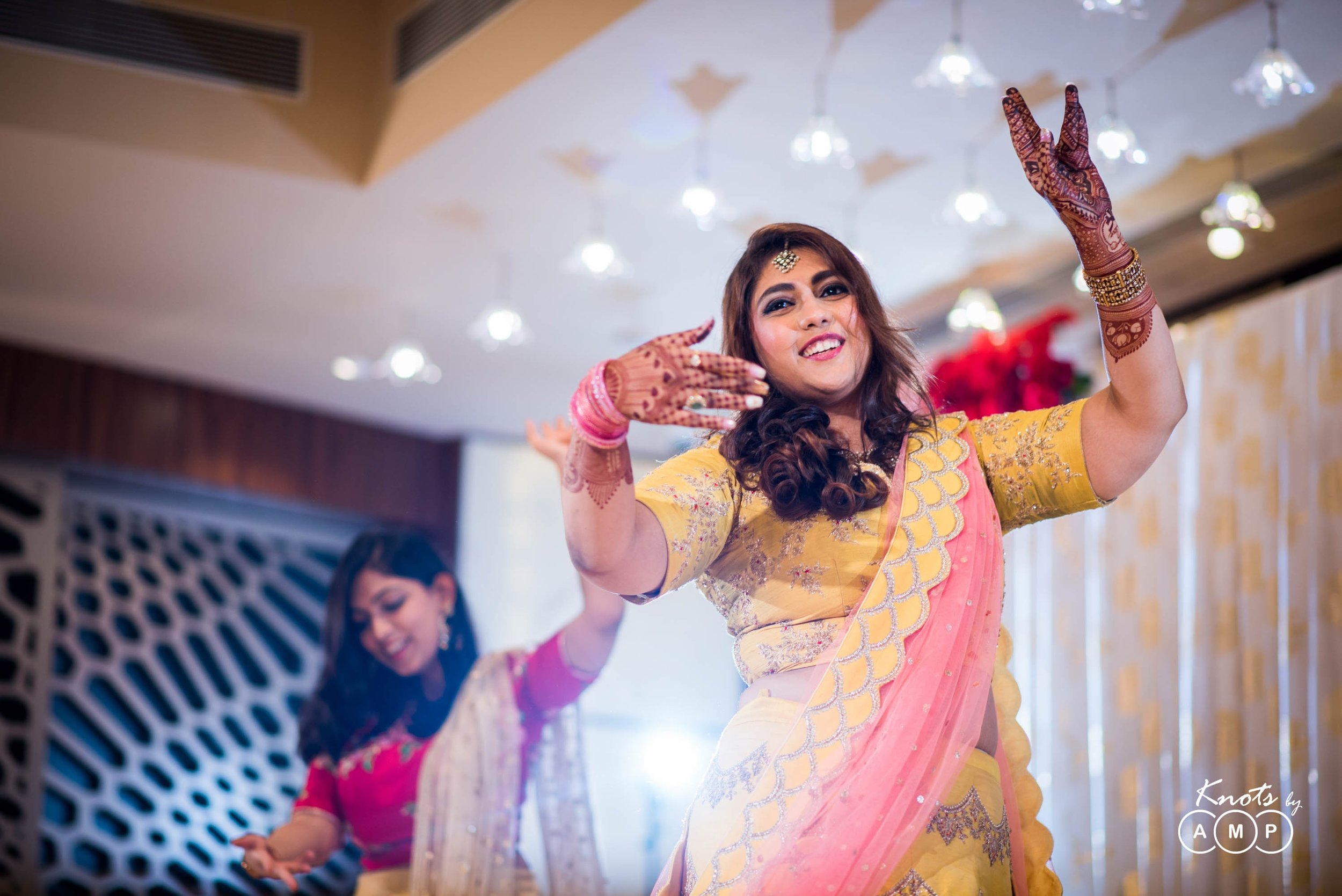 Gujarati-Engagement-in-Mumbai-49.jpeg