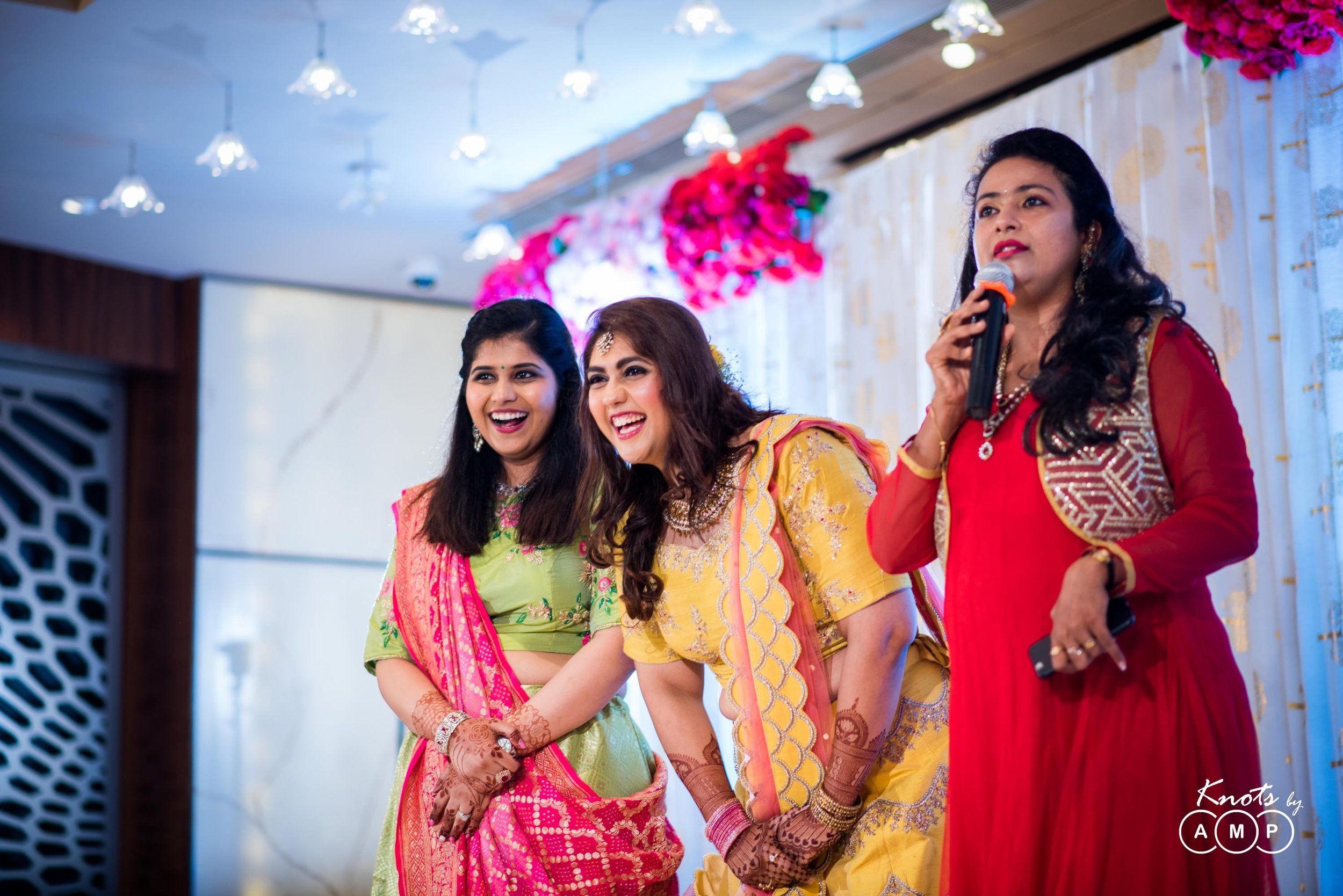 Gujarati-Engagement-in-Mumbai-51.jpeg