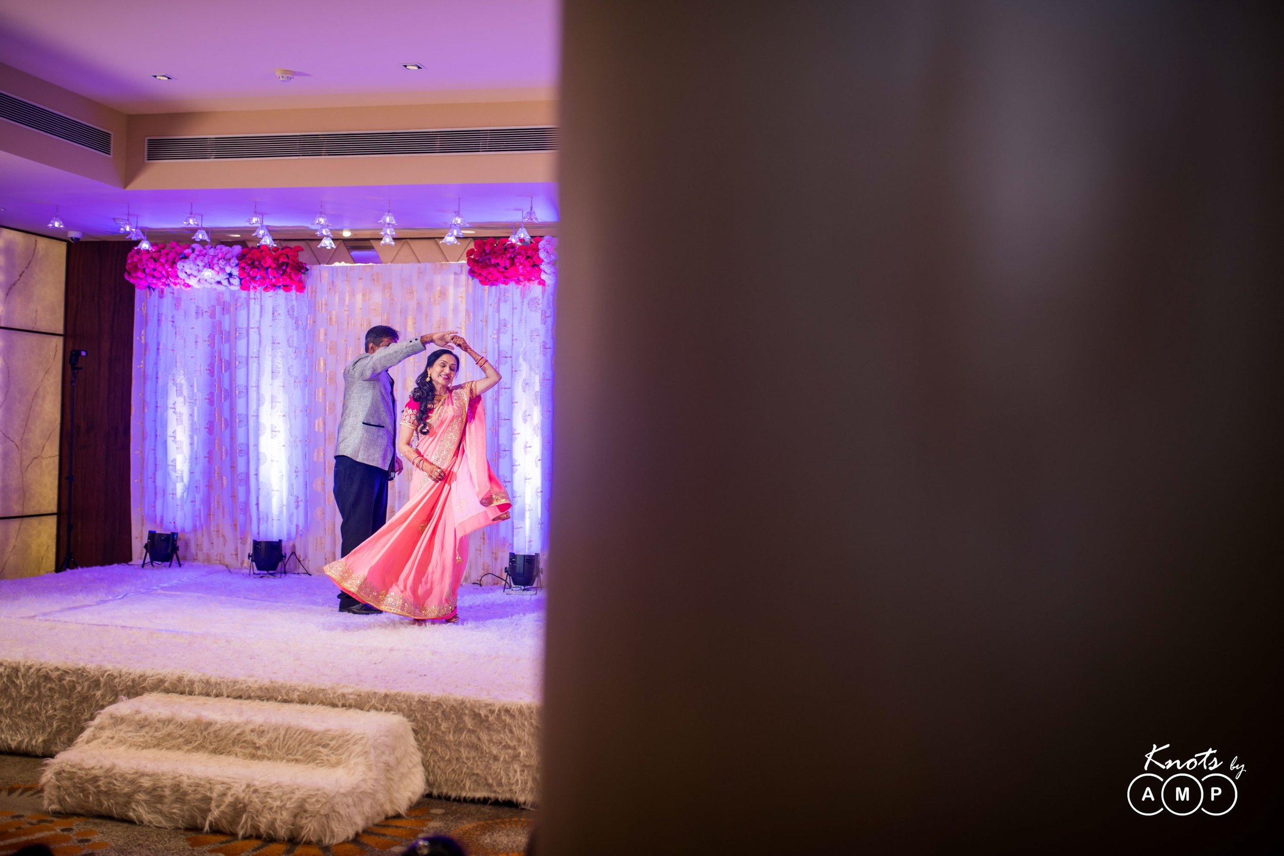 Gujarati-Engagement-in-Mumbai-55.jpeg