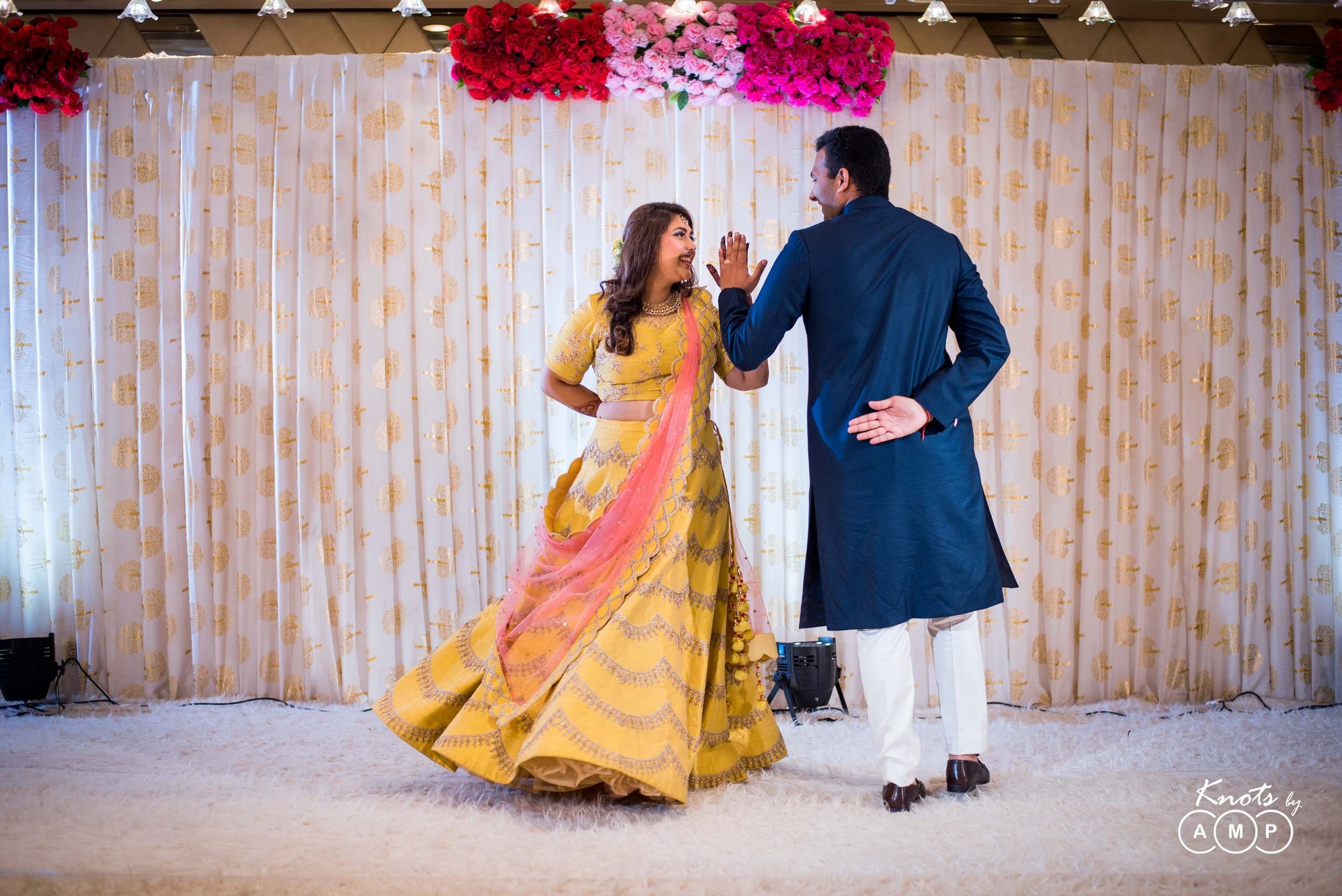 Gujarati-Engagement-in-Mumbai-58.jpeg