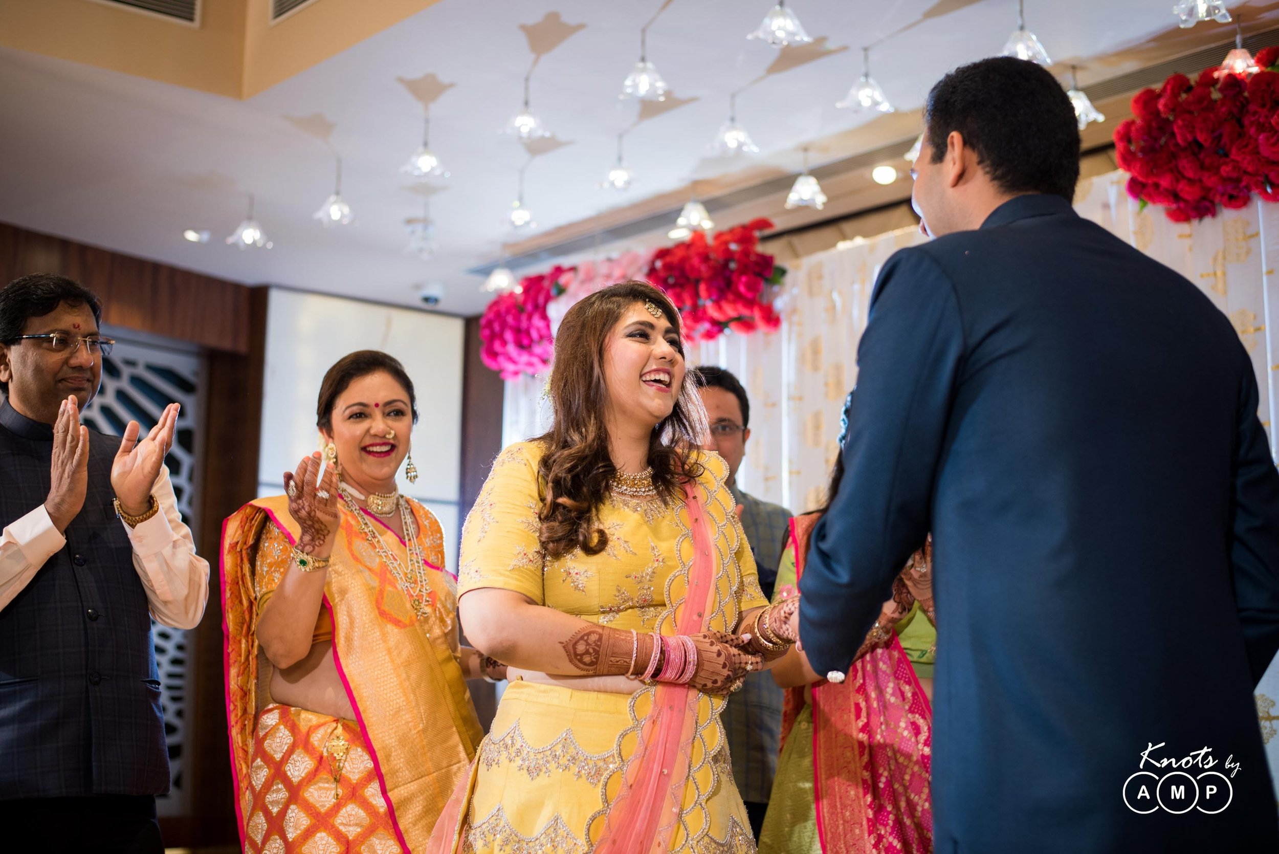 Gujarati-Engagement-in-Mumbai-69.jpeg