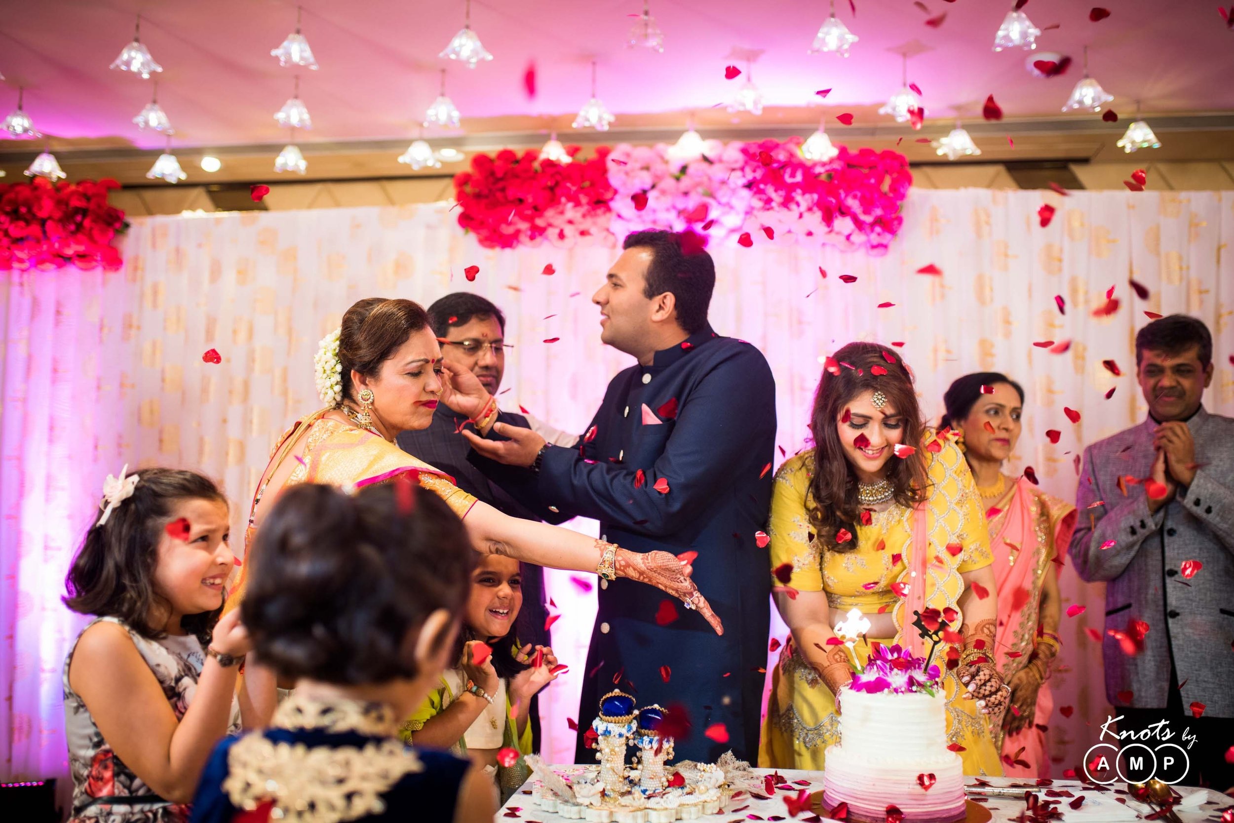 Gujarati-Engagement-in-Mumbai-73.jpeg