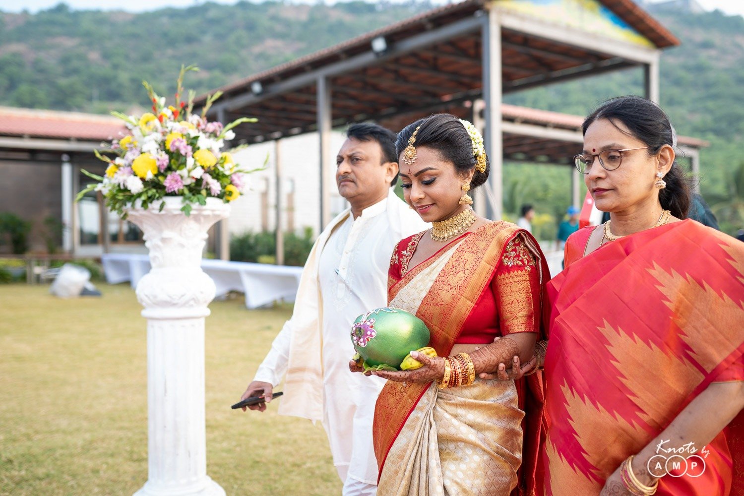 Bhagya-Vignesh-Radisson-Blu-Vishakhapatnam-175-of-221.jpeg