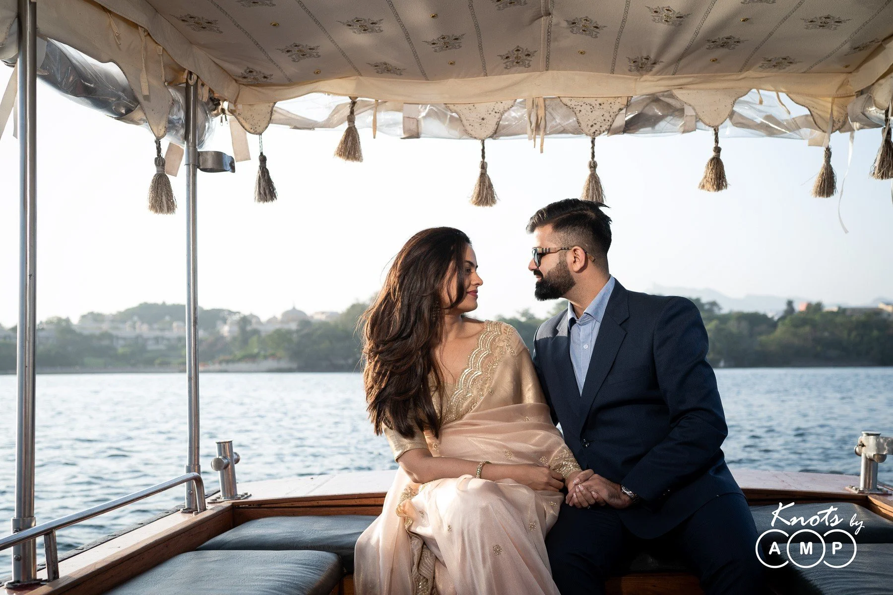 Wedding-at-Trident-Udaipur-6.JPG-nggid0520772-ngg0dyn-0x1200-00f0w010c010r110f110r010t010.jpg