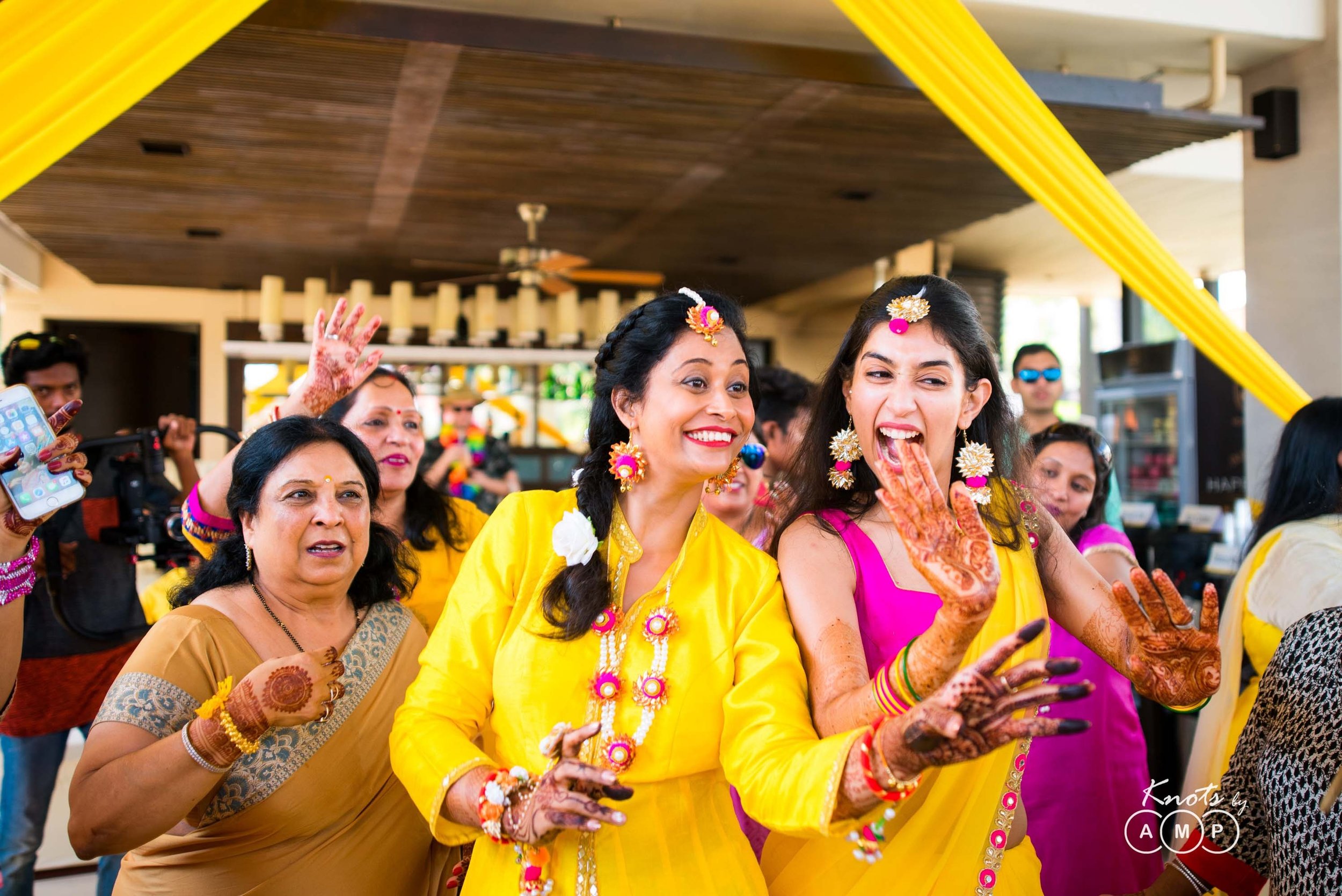 Hua-Hin-Thailand-Wedding-2-2.jpeg