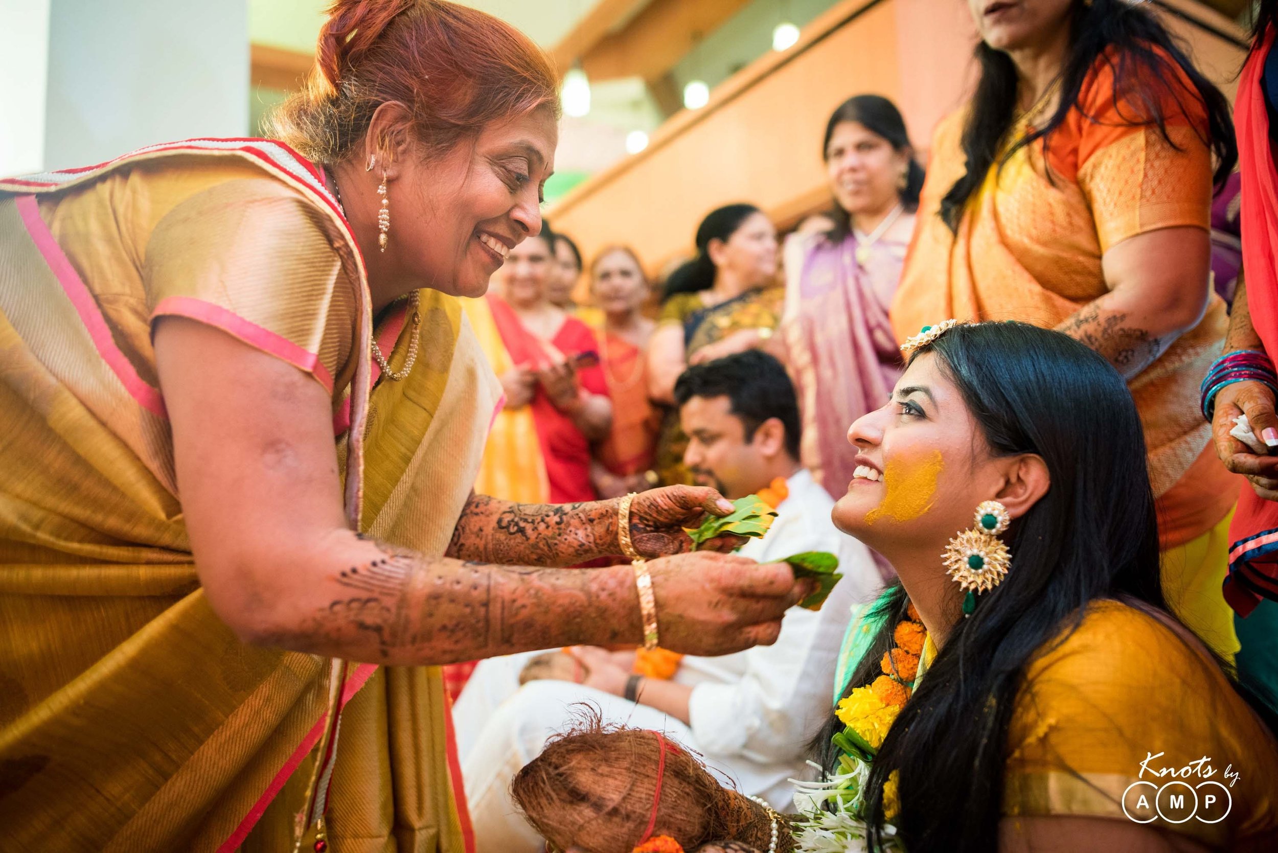 Wedding-at-Iskon-TempleJuhu-7.jpeg