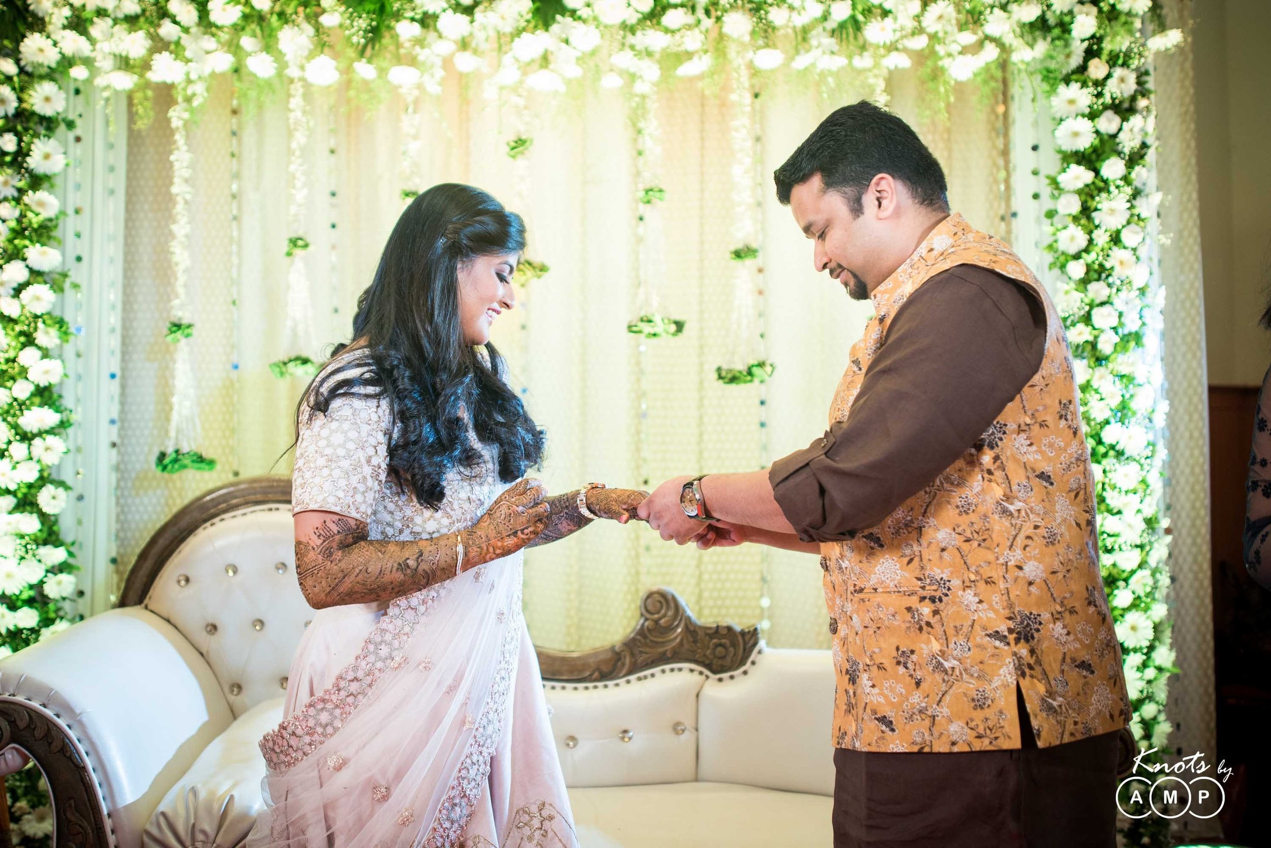 Wedding-at-Iskon-TempleJuhu-15.jpeg