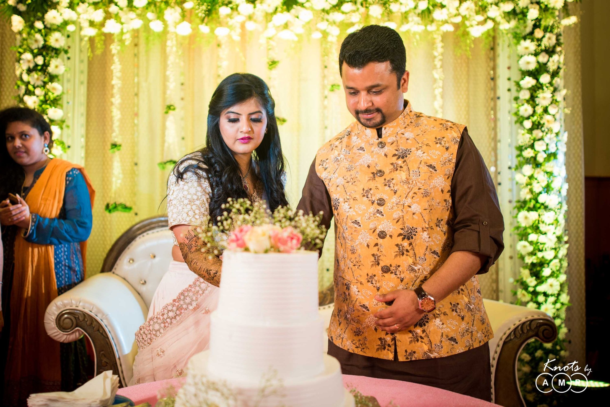 Wedding-at-Iskon-TempleJuhu-17.jpeg