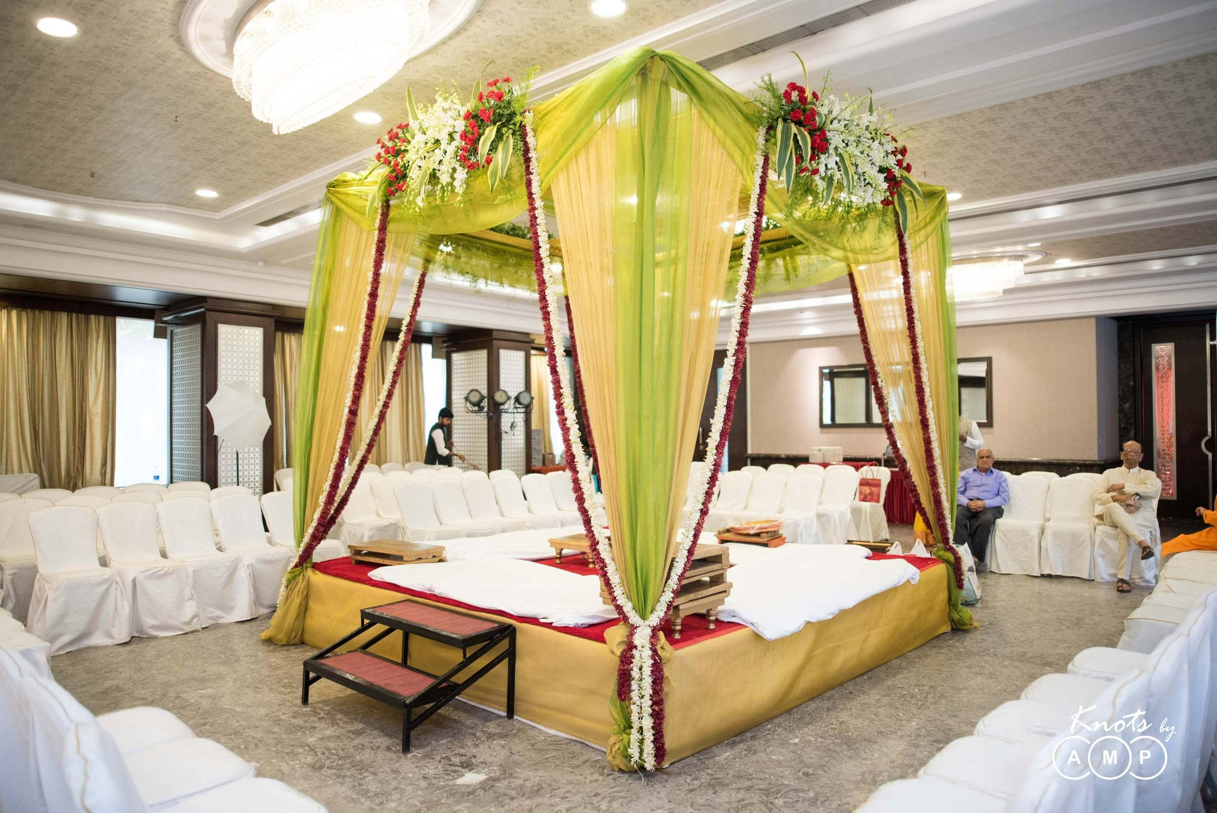 Celebrity-Wedding-in-Mumbai-1.jpeg