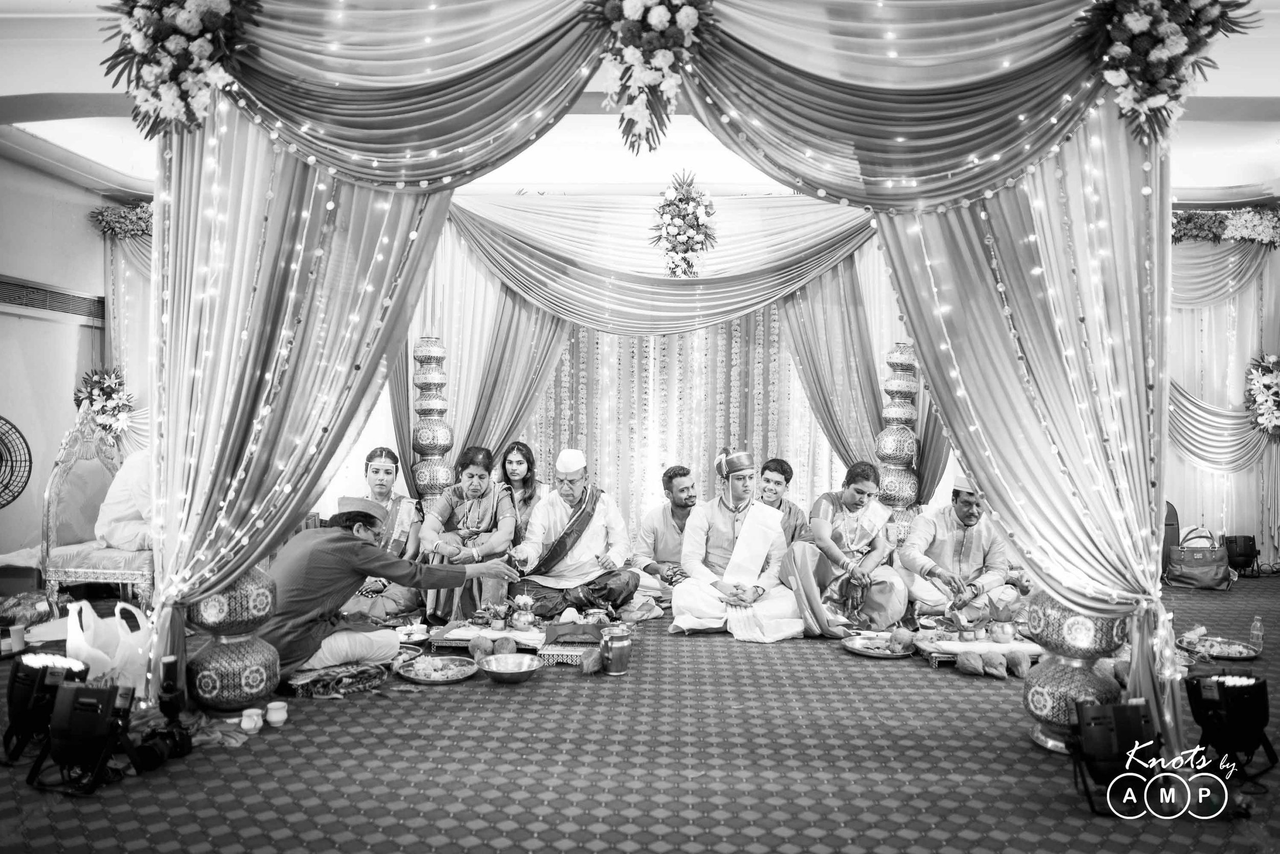 Black-and-White-Wedding-19.jpeg