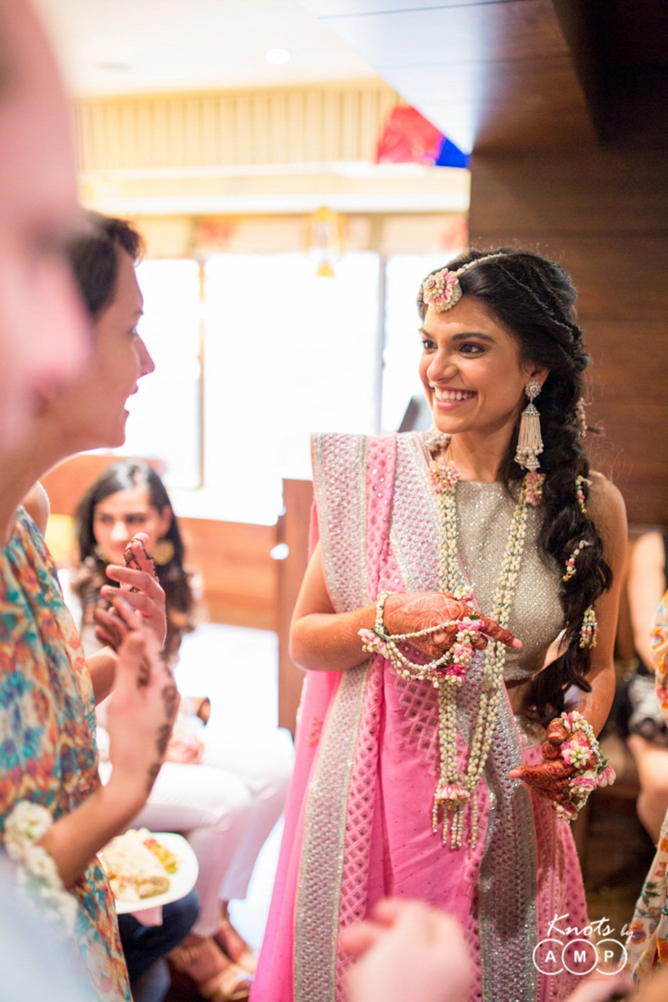 Punjabi-Gujarati-Wedding-at-Taj-VivantaMumbai-32.jpeg