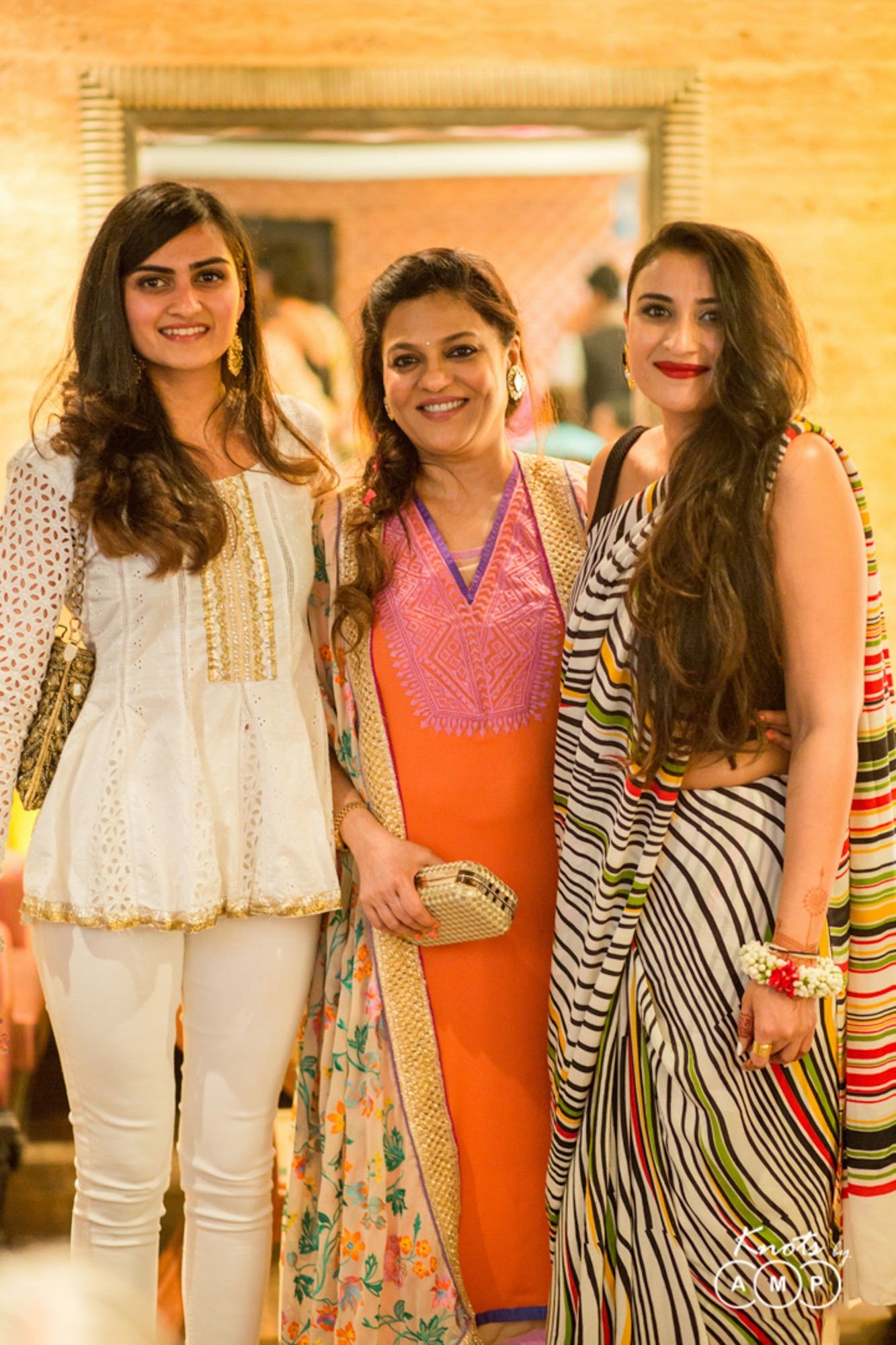 Punjabi-Gujarati-Wedding-at-Taj-VivantaMumbai-21.jpeg