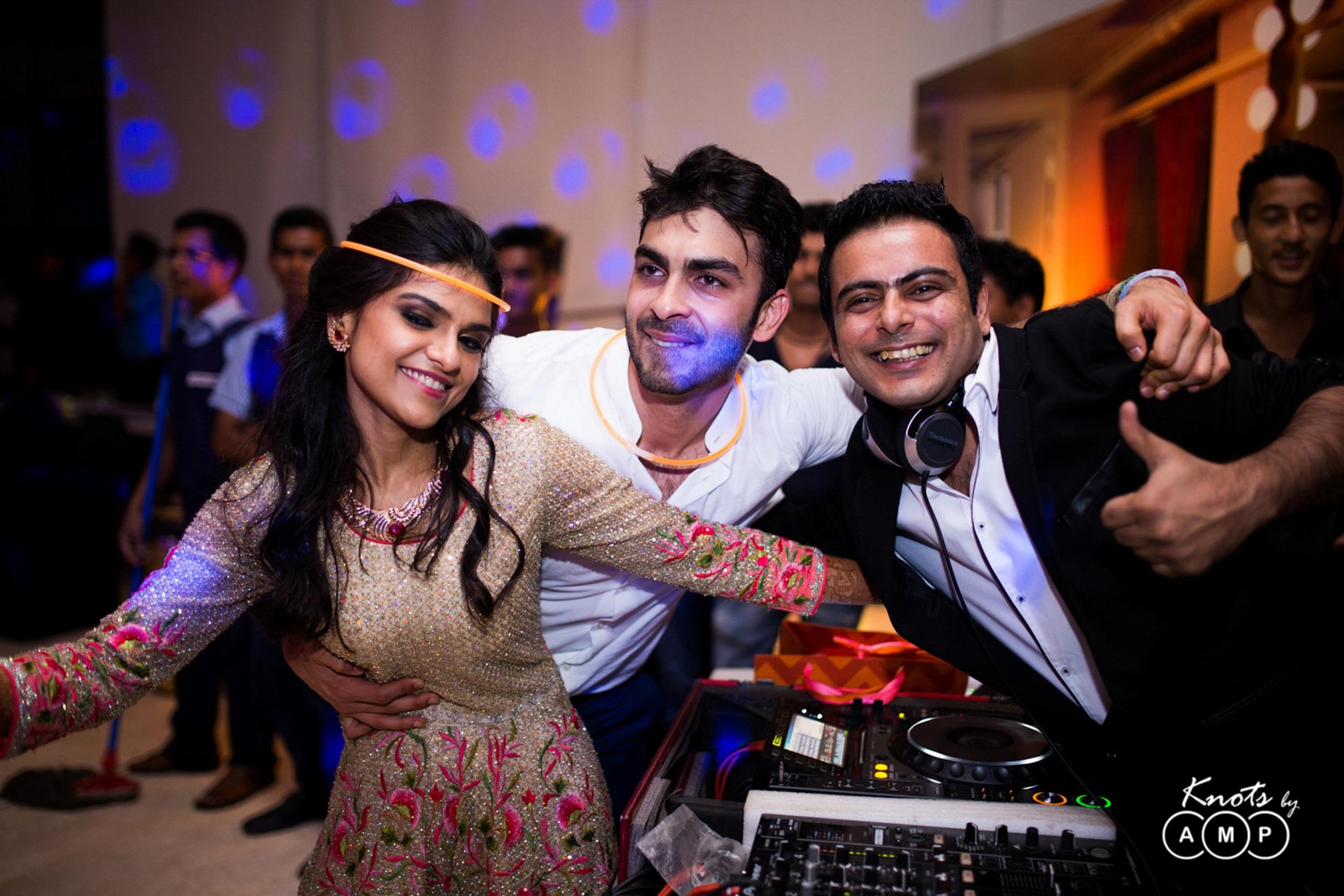 Punjabi-Gujarati-Wedding-at-Taj-VivantaMumbai-72.jpeg