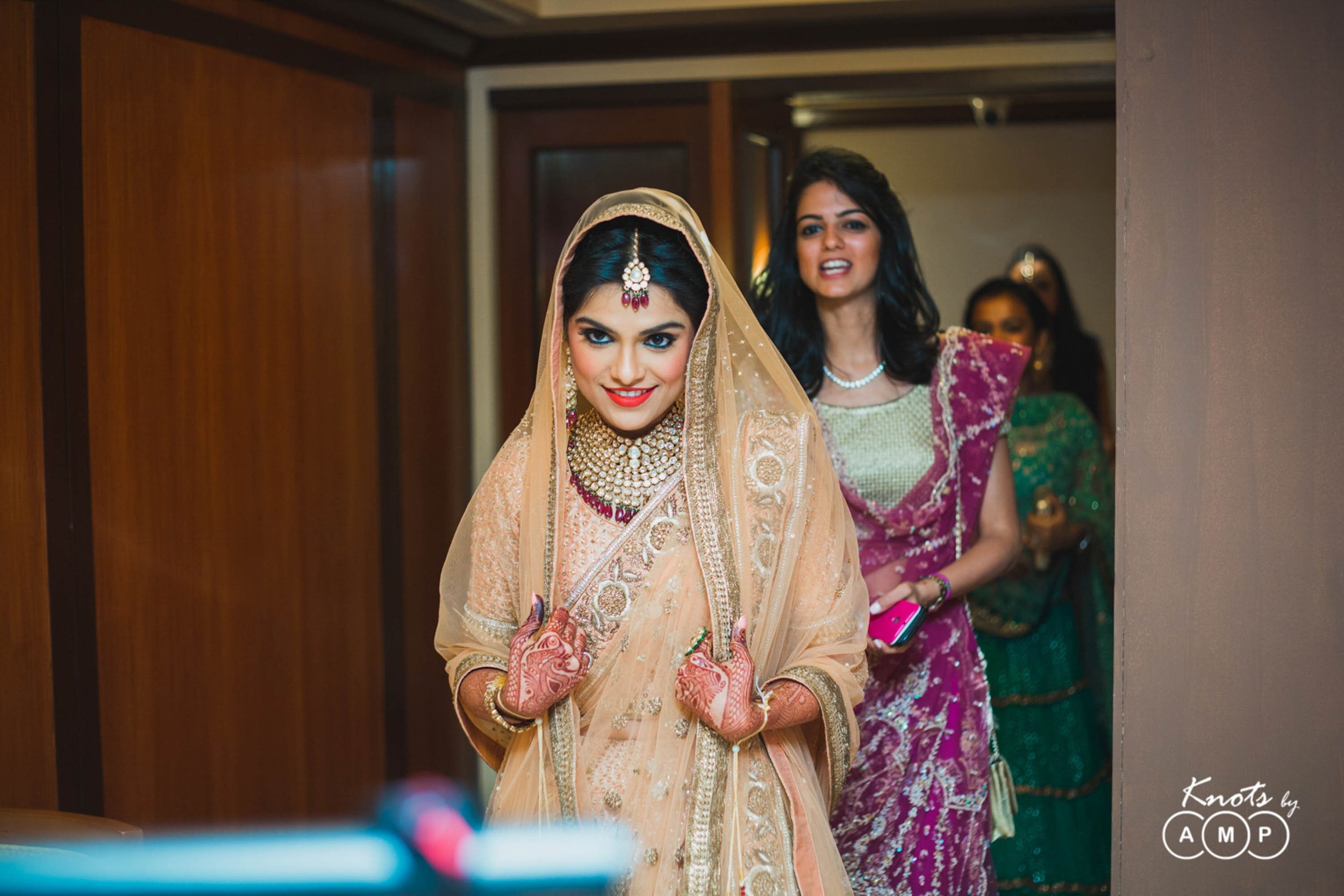 Punjabi-Gujarati-Wedding-at-Taj-VivantaMumbai-89.jpeg