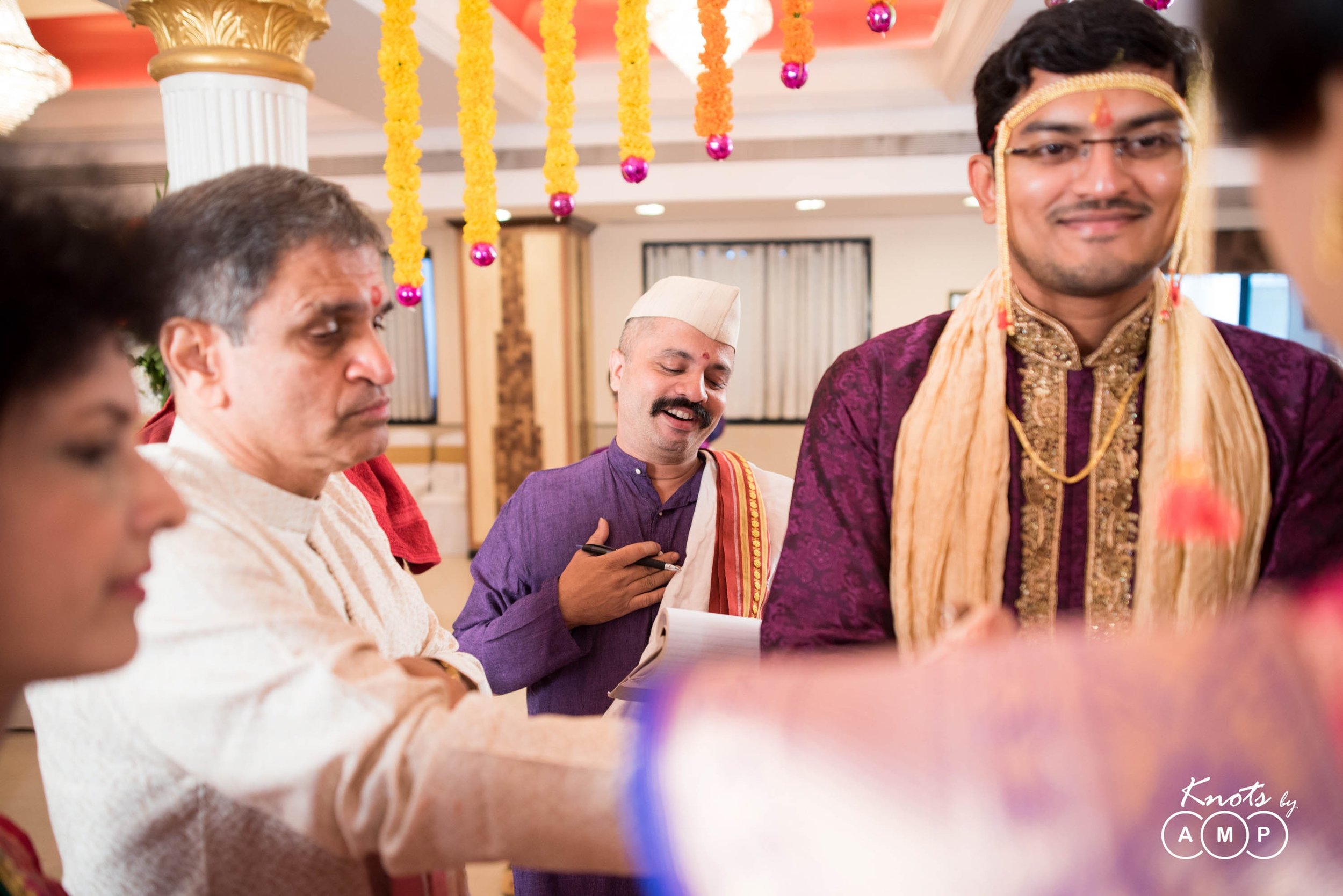 Maharashtrian-Wedding-at-Tip-Top-PlazaThane-15.jpeg