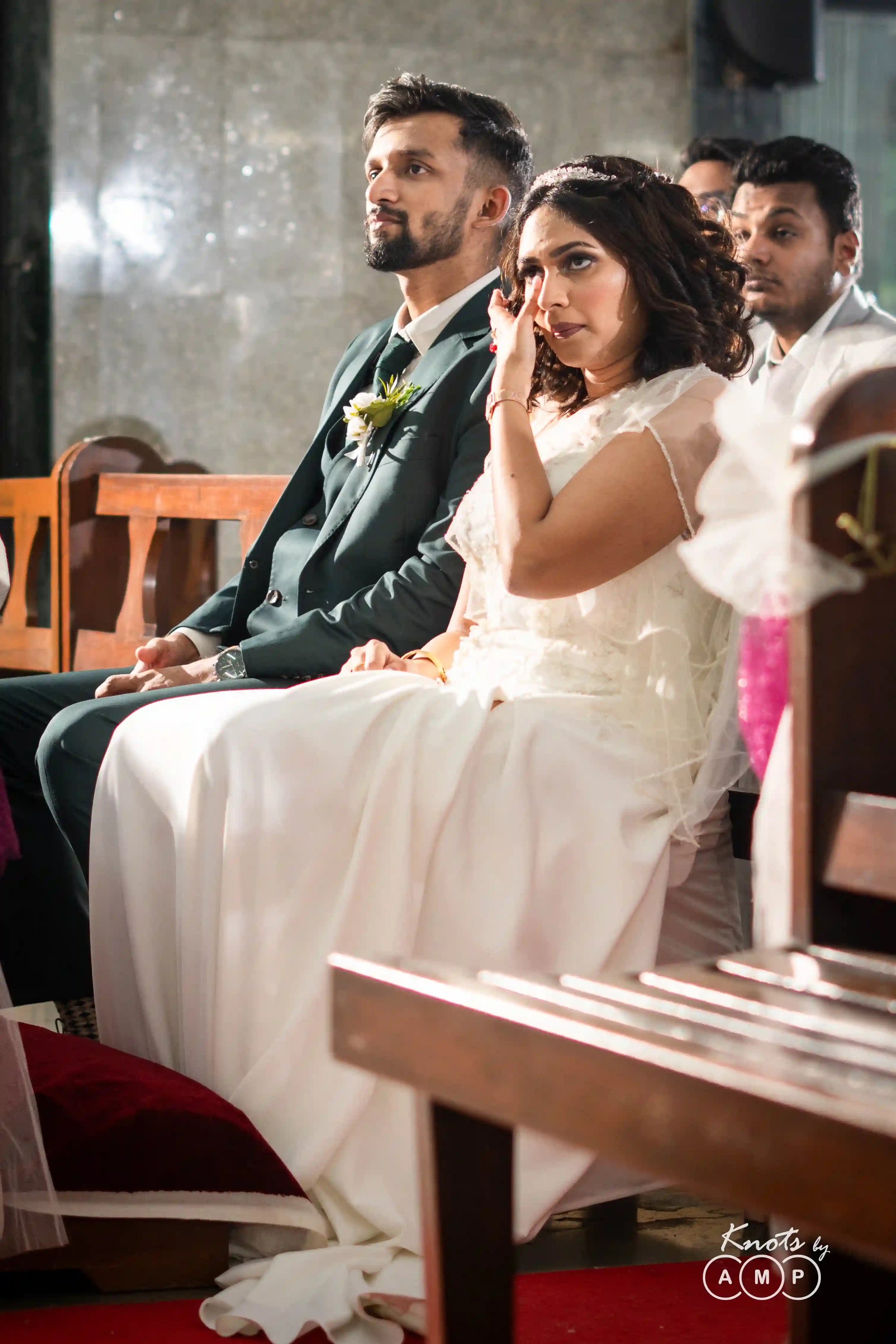 White-Wedding-In-Mumbai-48.jpeg