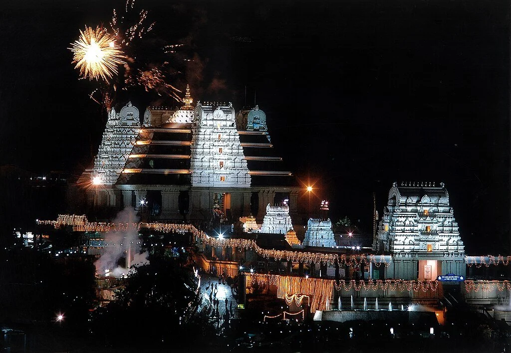 ISKCON_Banglaore_Temple.jpg