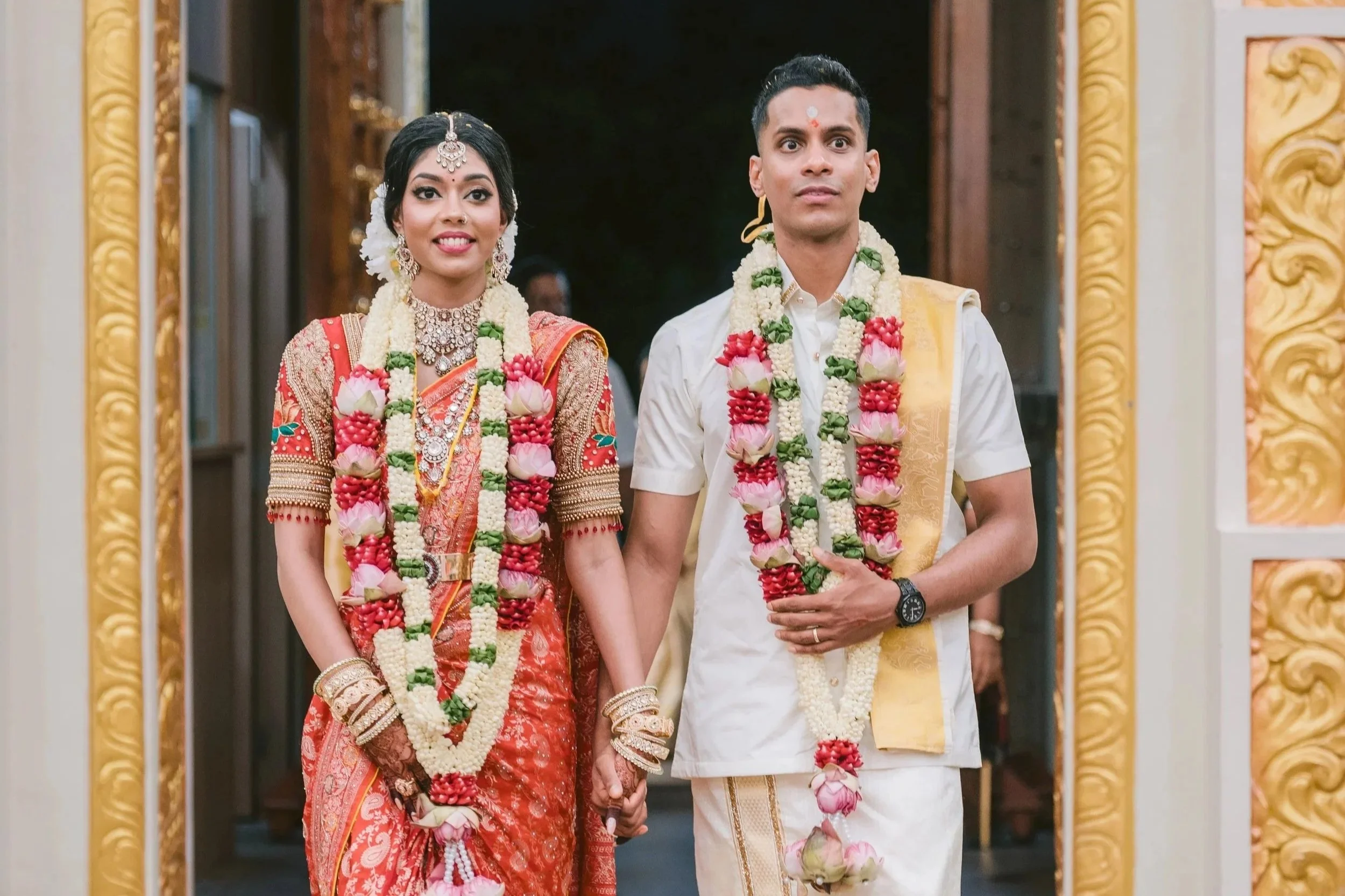 Harish &amp; Vivekha’s Vibrant Singapore Wedding