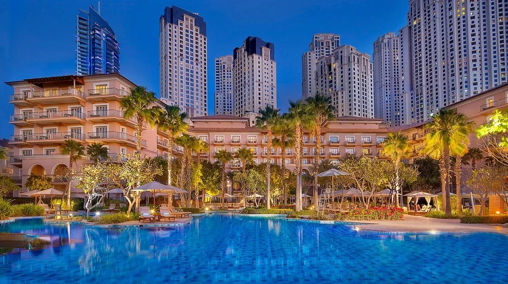 the-ritz-carlton-dubai.jpg